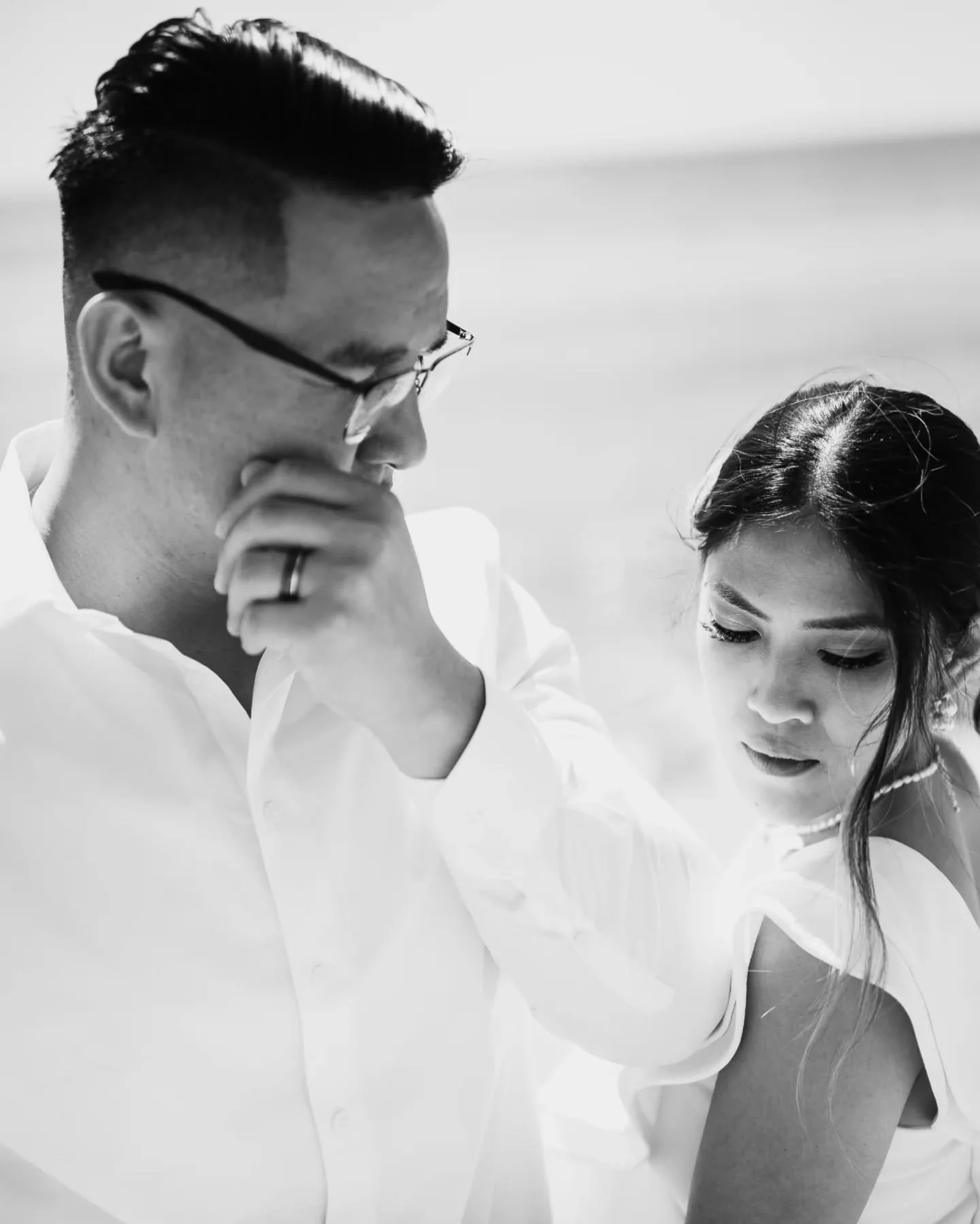 Carina and Martin's civil wedding in La Jolla was the last wedding I did before moving to Hawaii. Between all the packing and moving, I think I totally forgot to post this set. So this post is way, way overdue. And although they already had their dre