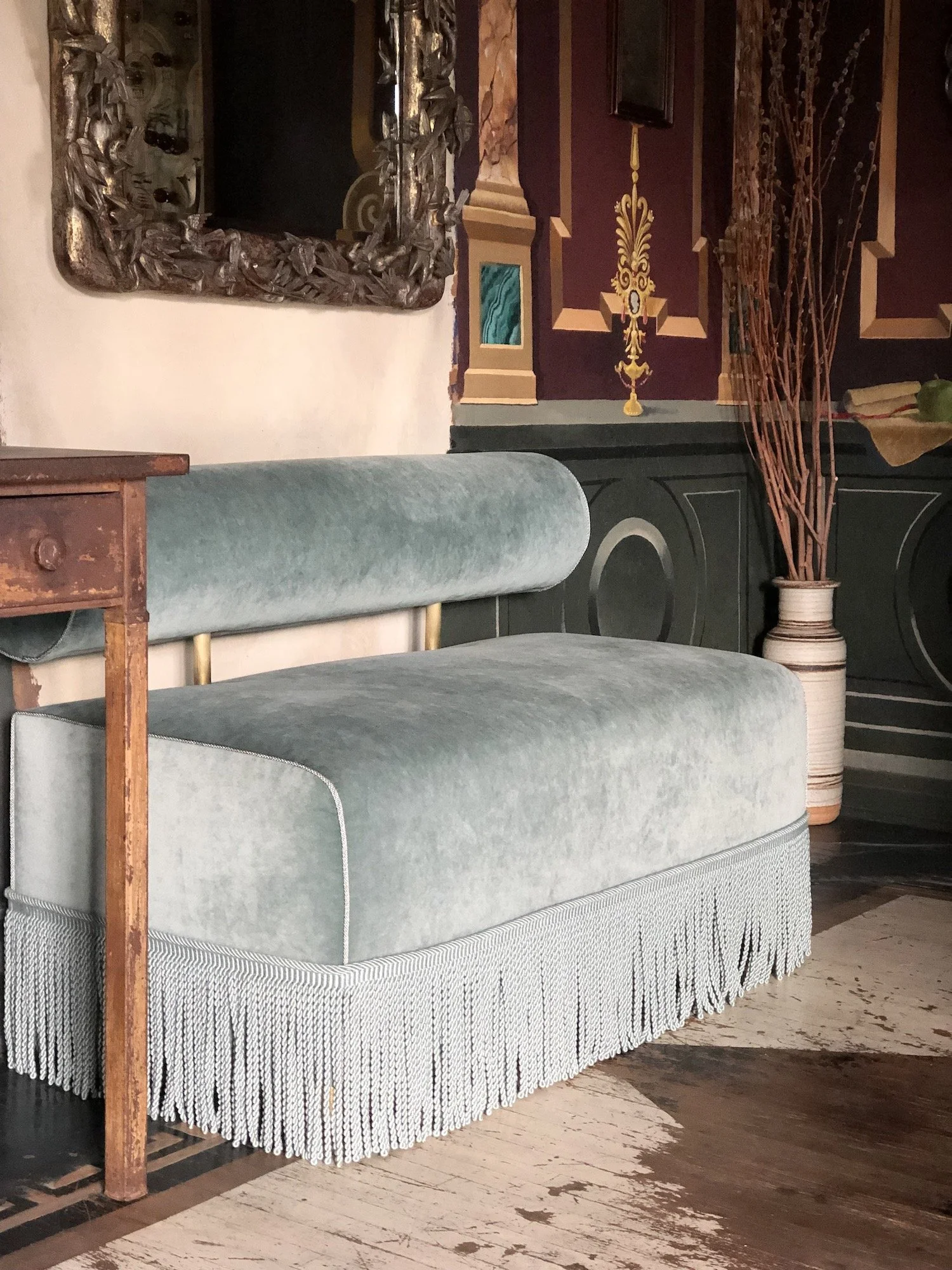 2 hammerhead sofa by jared frank studio casa larissa.jpg