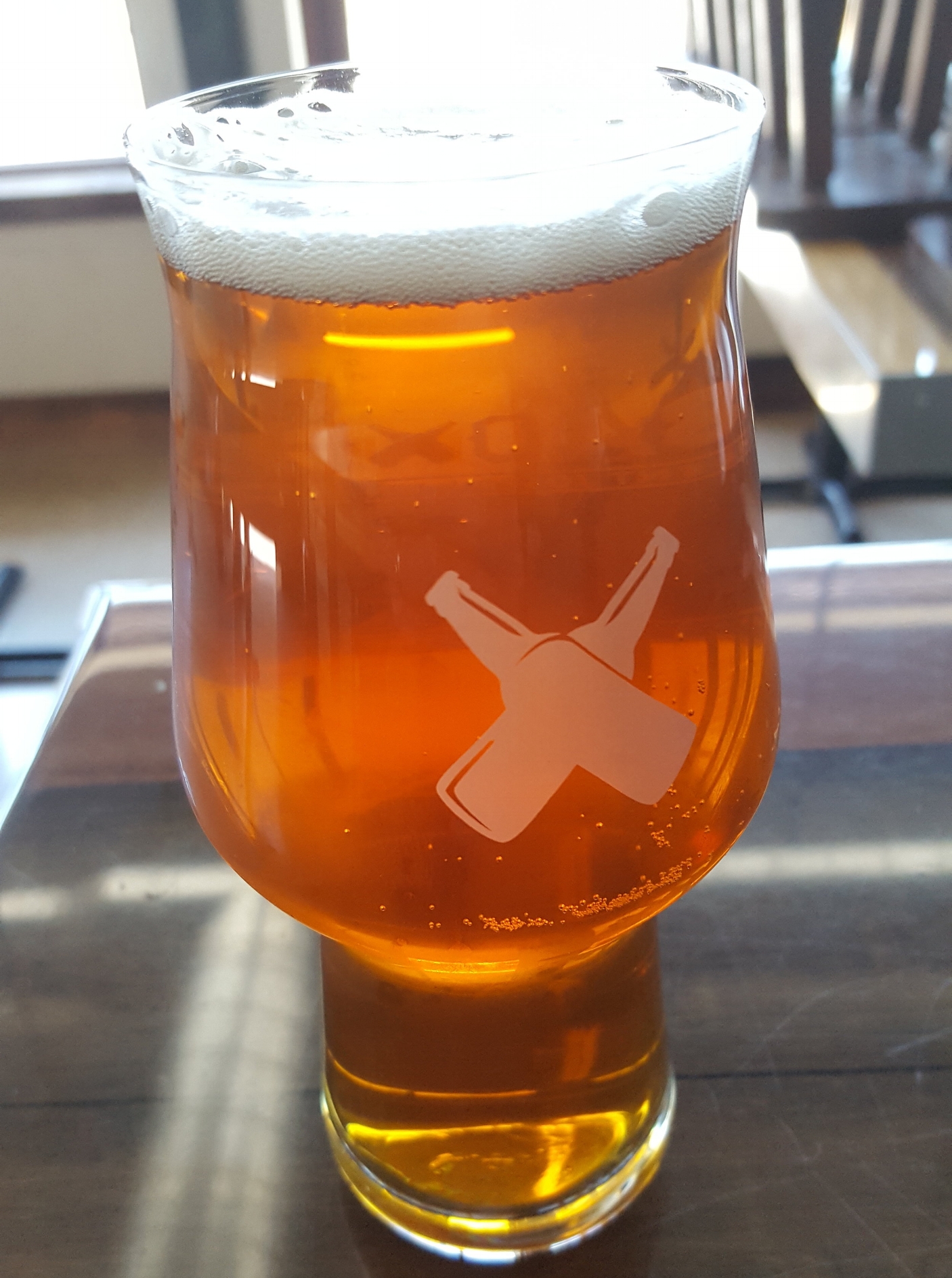 Habitual IPA 5.7% ABV | 71 IBU Say hello to one of our baddest habits. Habitual IPA features abundant additions of dank, resinous, lupulin packed hops that first hit your nose with tropical fruits and pungent piney notes, then smacks your tongue with intense hop flavor. This bad habit ends with a balanced bitter finish and luscious fluffy head. Gently propped up with 2 row malted barley. 