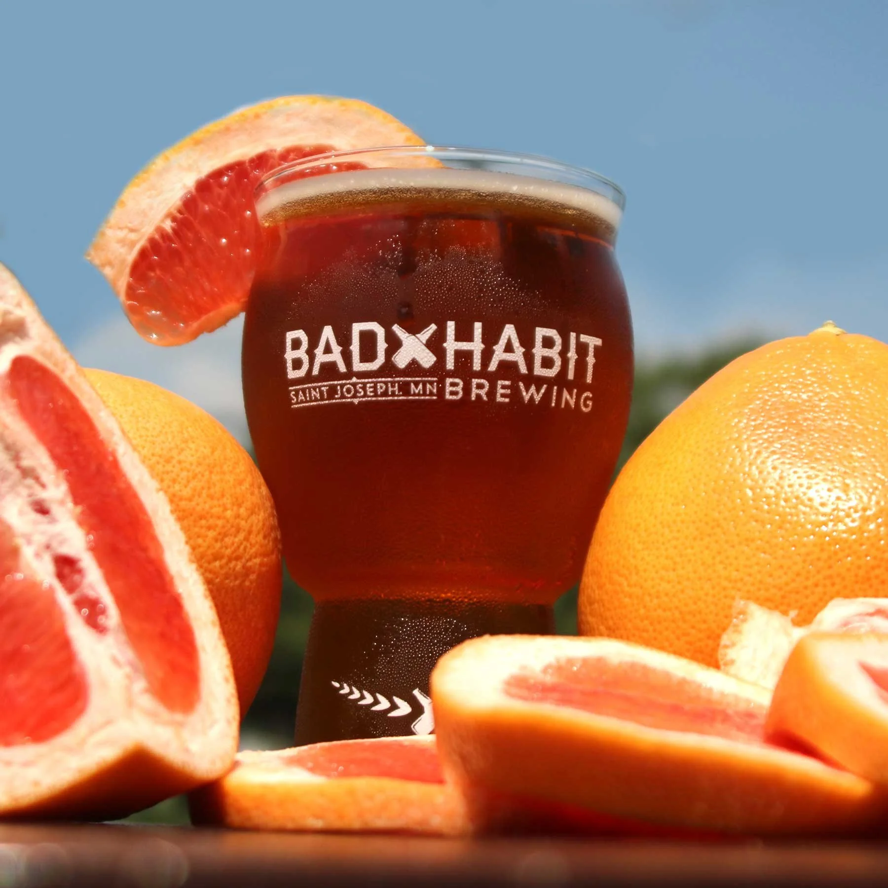 🍊 Grapefruit Habitual is back! 🍊
Our euphoric flagship Habitual IPA&mdash;loaded with juicy Mosaic hops&mdash;is getting the citrus treatment once again. We&rsquo;ve hit this beauty with obscene amounts of grapefruit, creating the perfect blend of 