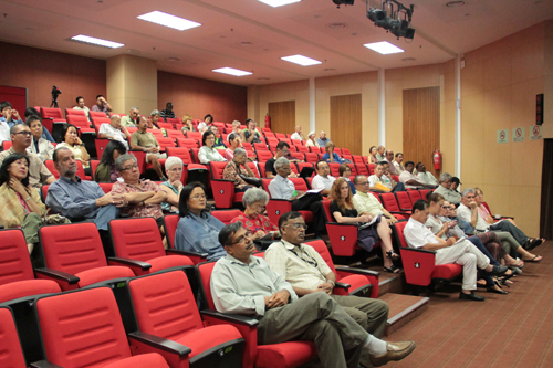 (Seated front, from left) SFLS Dean Dr S Nagarajan and SBA Dean Prof N V Narasimham.