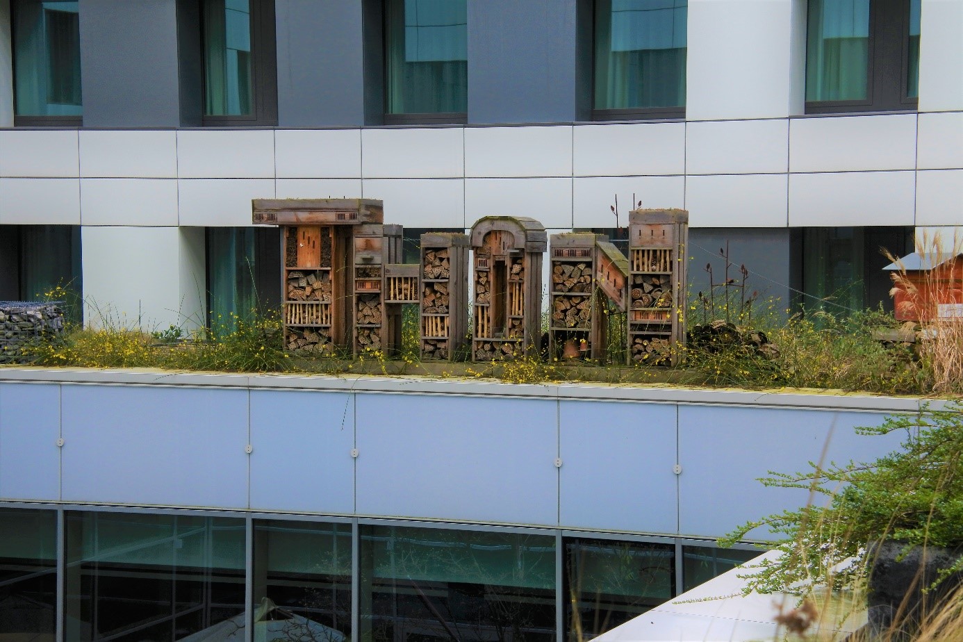 The insect hotel on the roof of the Thon Hotel EU. (Picture by E. Uskokovic)