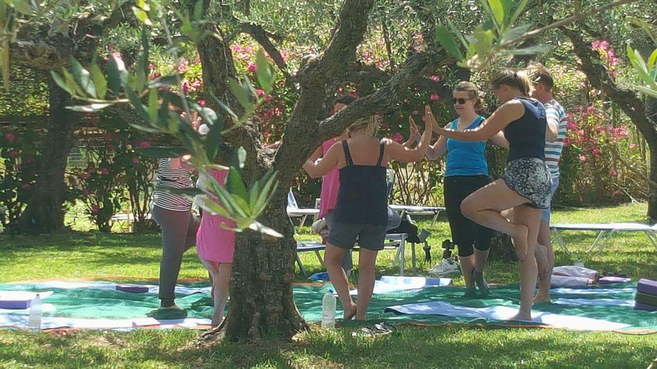 CASTELLI YOGA 2.jpg