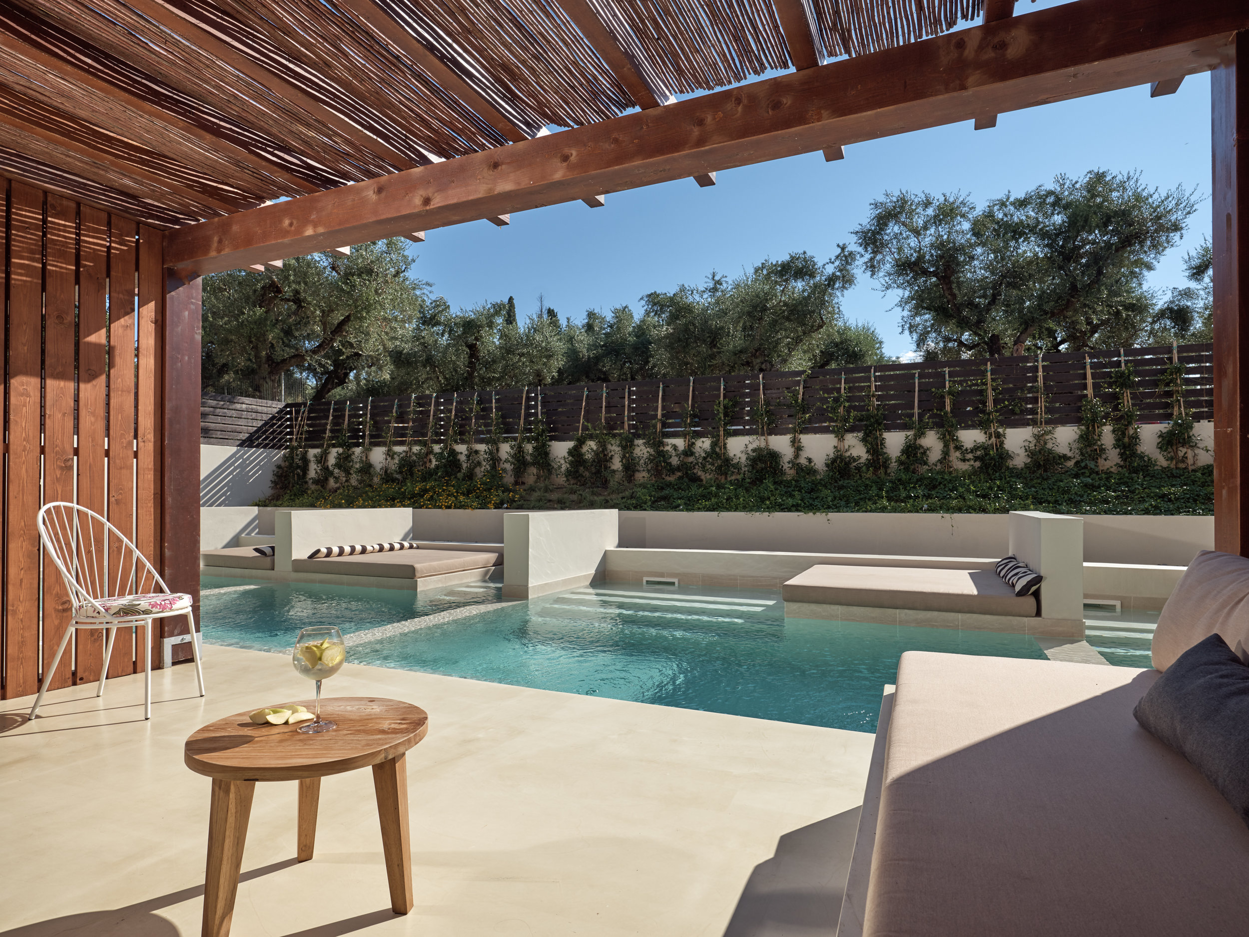 Junior Suite Swim Up Terrace.jpg