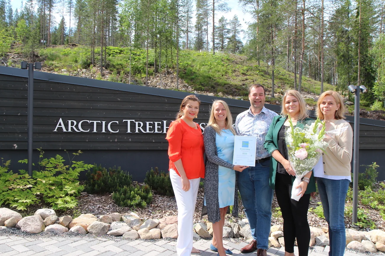 From left to right: Katja Ikäheimo-Länkinen (owner, ATHH), Liisa Kokkarinen (manager, regional partnerships, Visit Finland), Ilkka Länkinen (owner, ATHH), Tina Kaikkonen (hotel manager, ATHH), Pirjo Pääkkönen (Green Key ambassador, ATHH)
