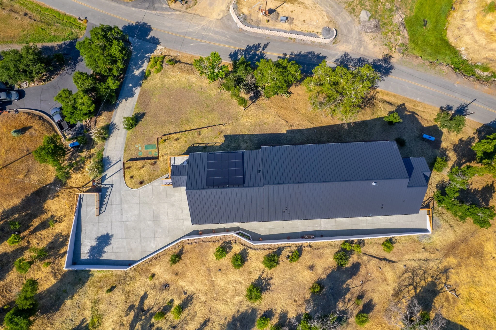 127-web-or-mls-127-print-5480 Crystal Dr_Aerials-6 Kopie.jpg