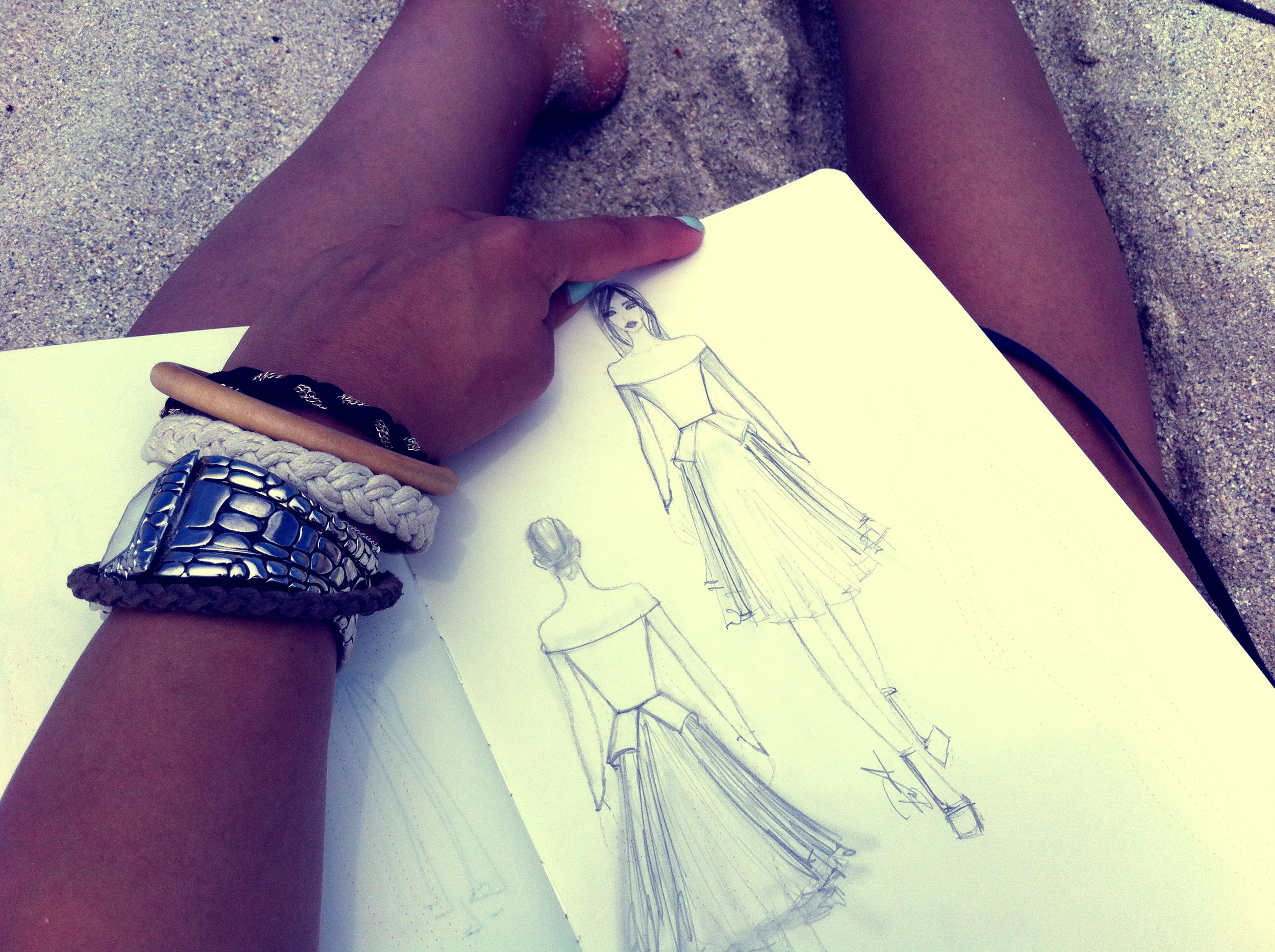 SKETCHING WITH A HINT OF MAX PLANCK