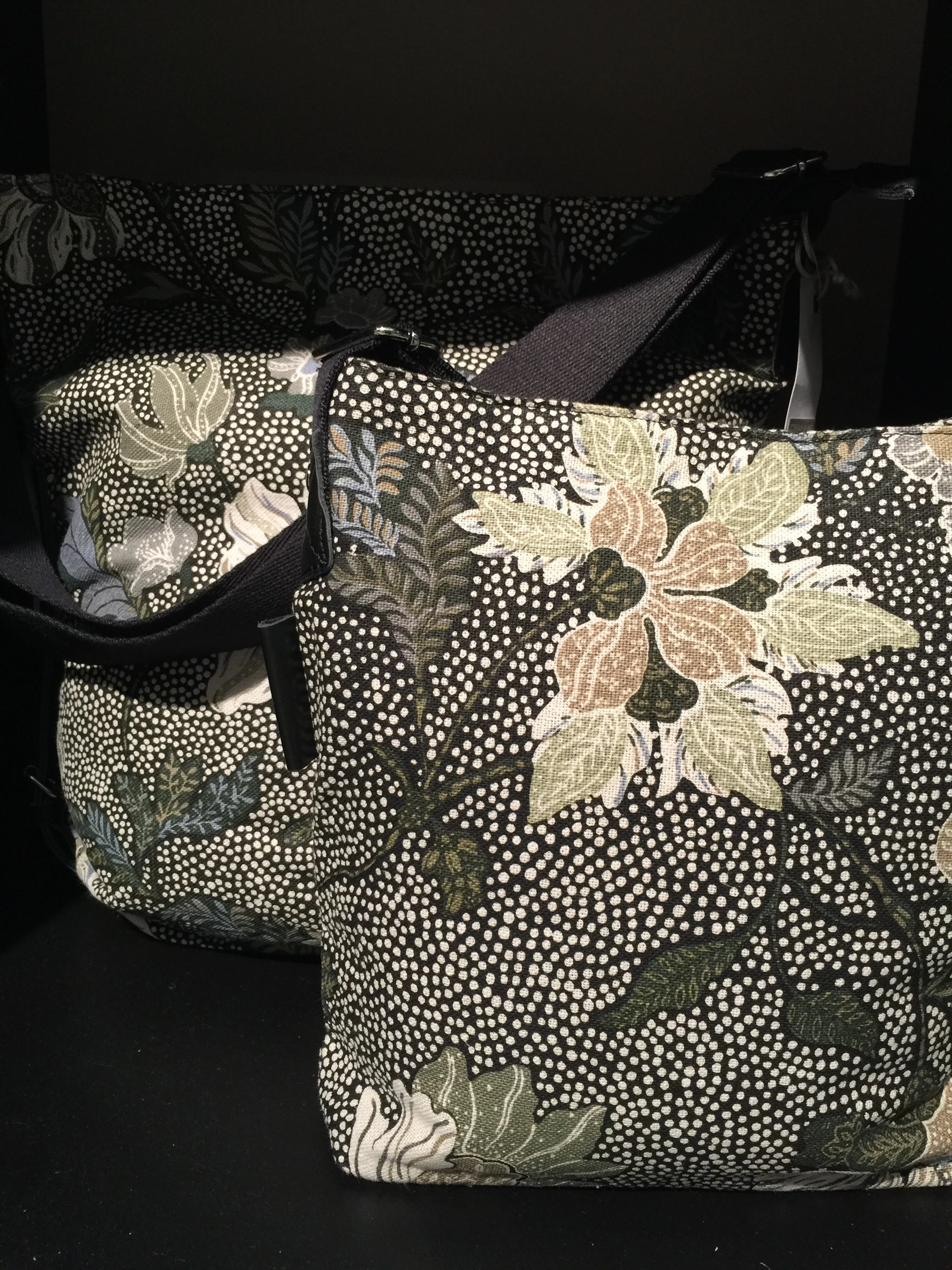 Ceannis displayed a great example of how to renew a product line-up and keep up with the trends. But their signature pattern style is always my favorite.
