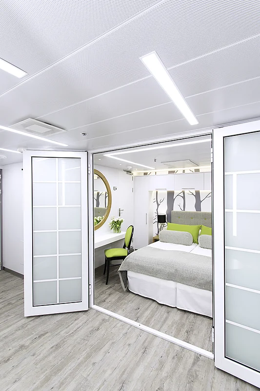 Sisustusarkkitehtuuri_galleria_Junior Suite_1.jpg