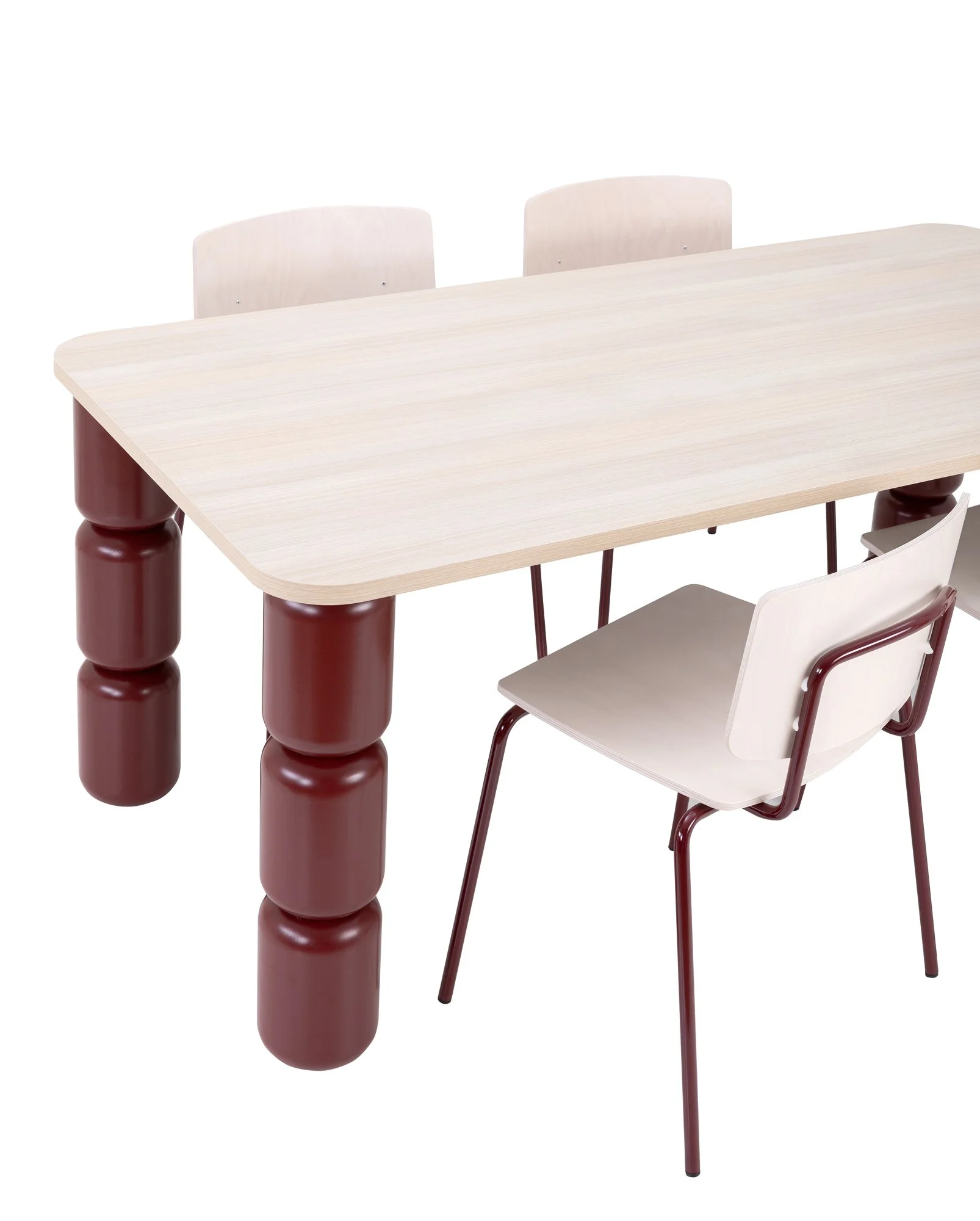 Junet iso pöytä 5.jpg