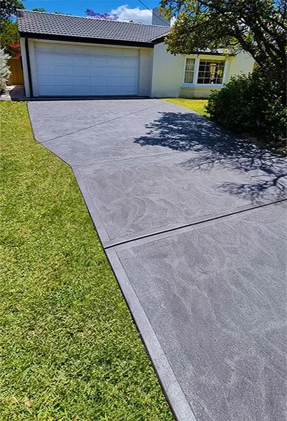 hornsby-council-driveway-crossover-sydney-approved-concrete-layback.jpg