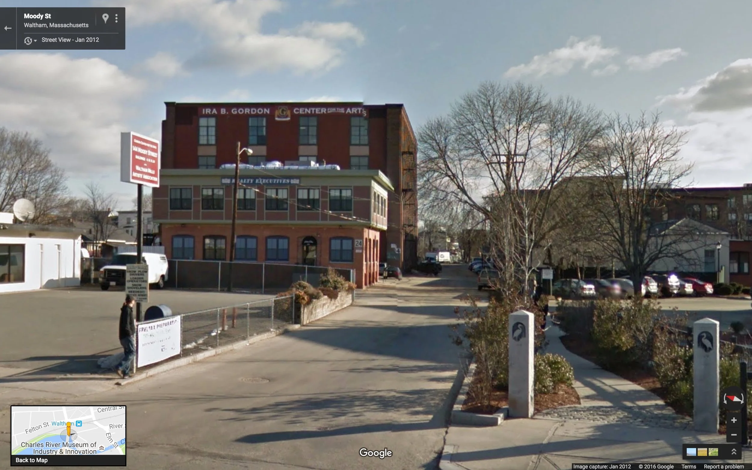 IRA B GORDON CENTER PIC.jpg