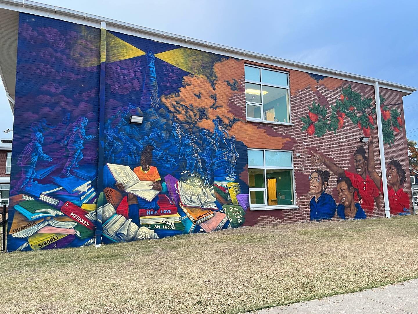 &ldquo;Lighthouse of Education&rdquo;

I forgot to post this mural that I completed at @robertchurchwell_mnps 

Looking forward to what&rsquo;s coming next. Reach out if you&rsquo;d like to connect with us at @liberatedgrounds 

✌🏾

#woke3 #liberate