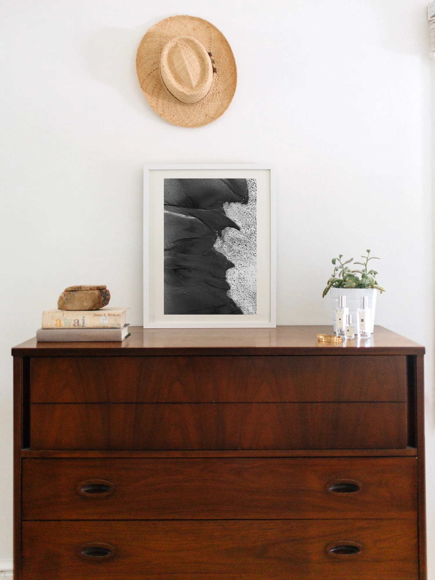 Dresser Vertical-6.jpg