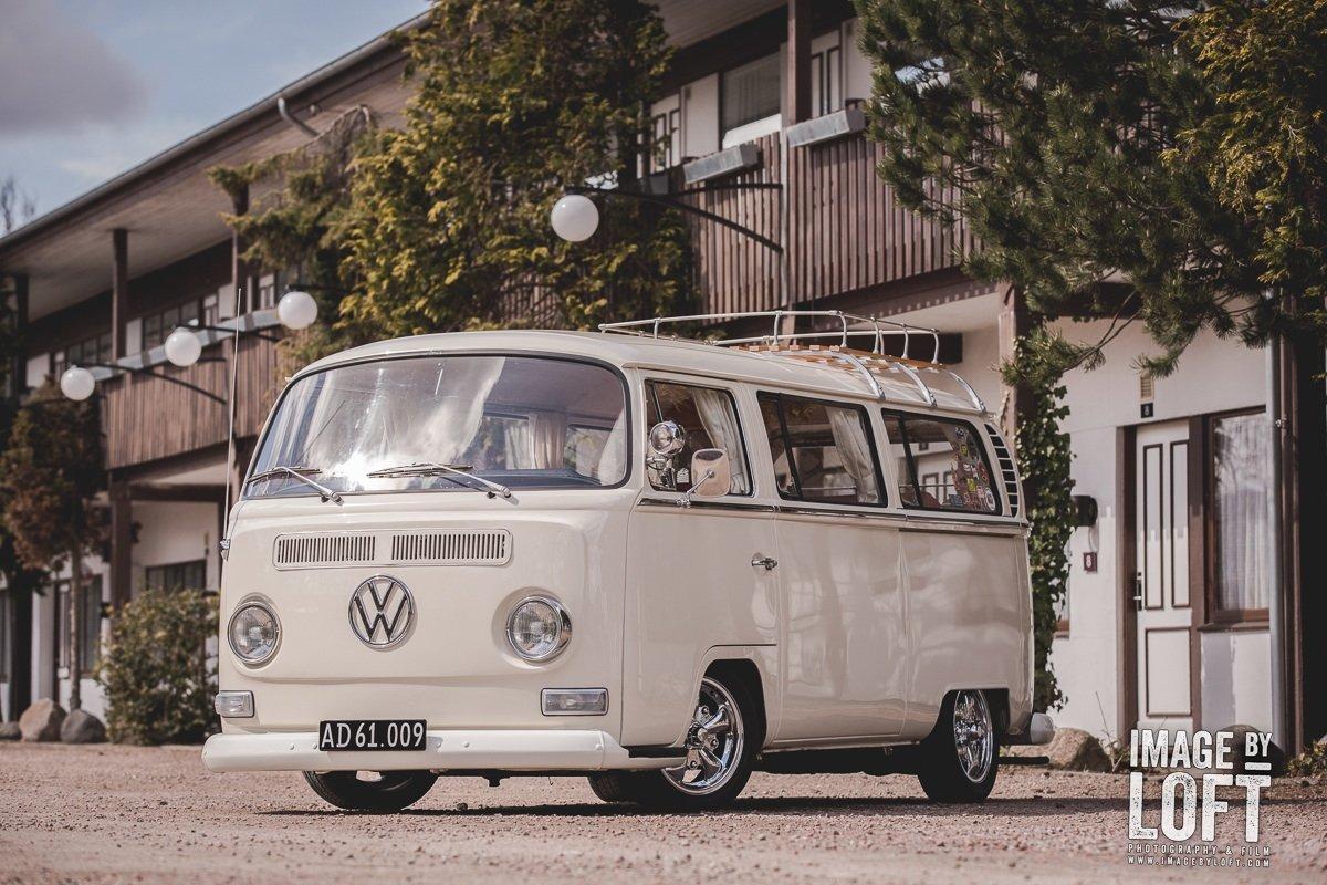 VW T2 Camper Bus "Ollie" fra '68 i vores første fotoshoot foråret 2013. Billederne er sidenhen blevet bagt i de nogle af de største bilmagasiner i Europa, så som Ultra VW (England), VW Scene (Tyskland) samt V-Max (Danmark).