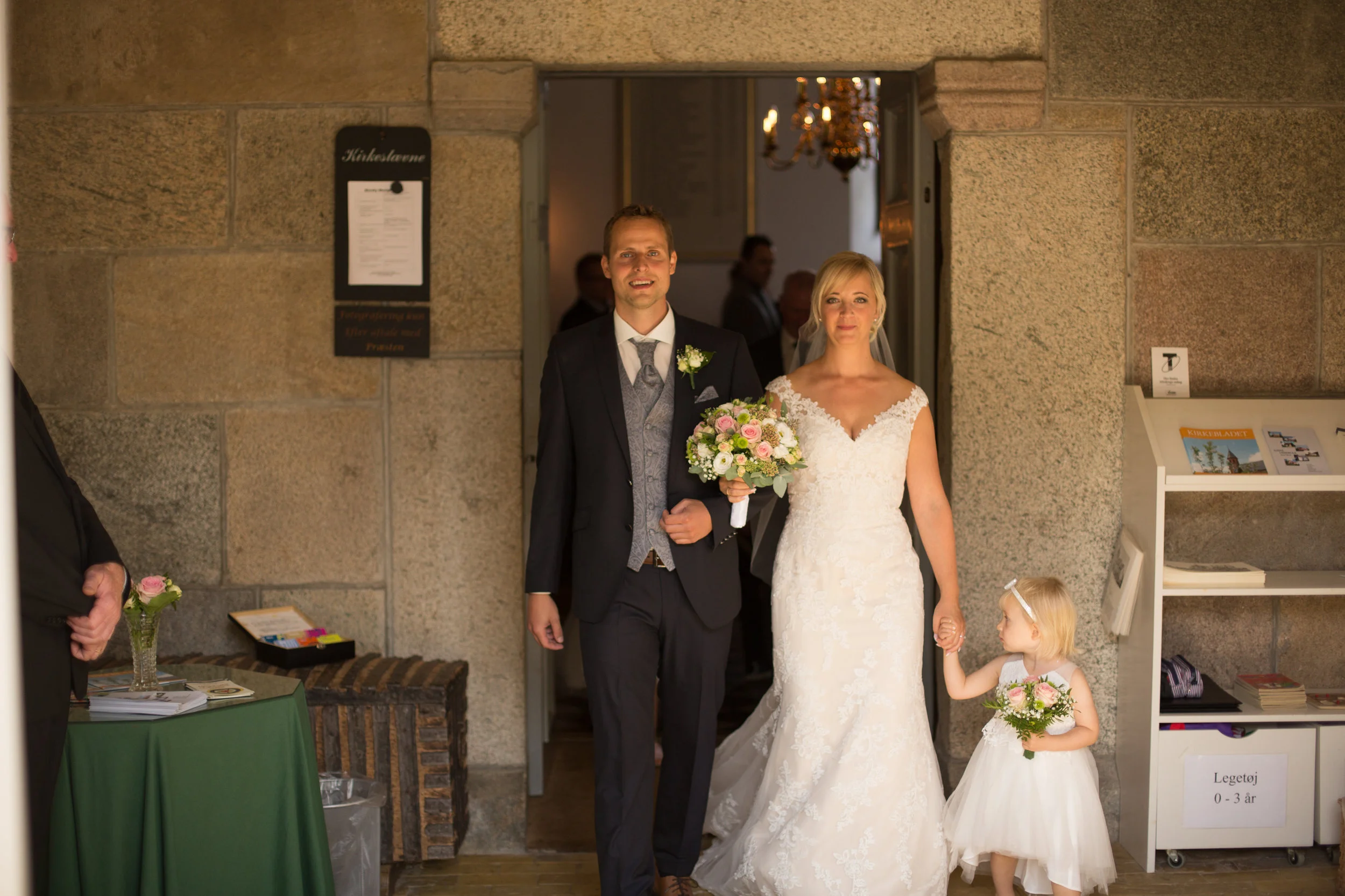 imagebyloft-anneka-thomas-170902-C5D33302.jpg