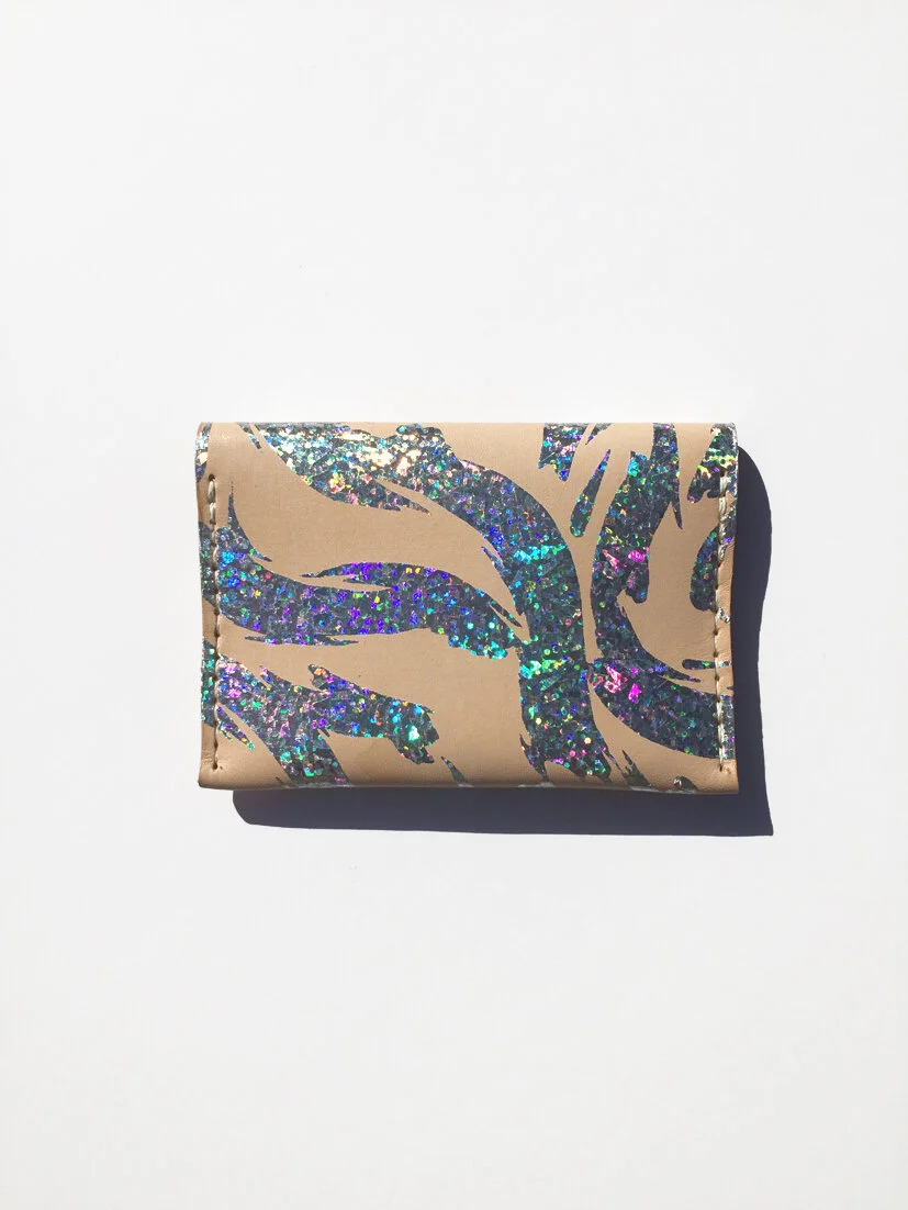 3 JOANNA VANDERPUIJE NATURAL VEGTAN LEATHER SPARKLE CARDHOLDER back LR.jpg