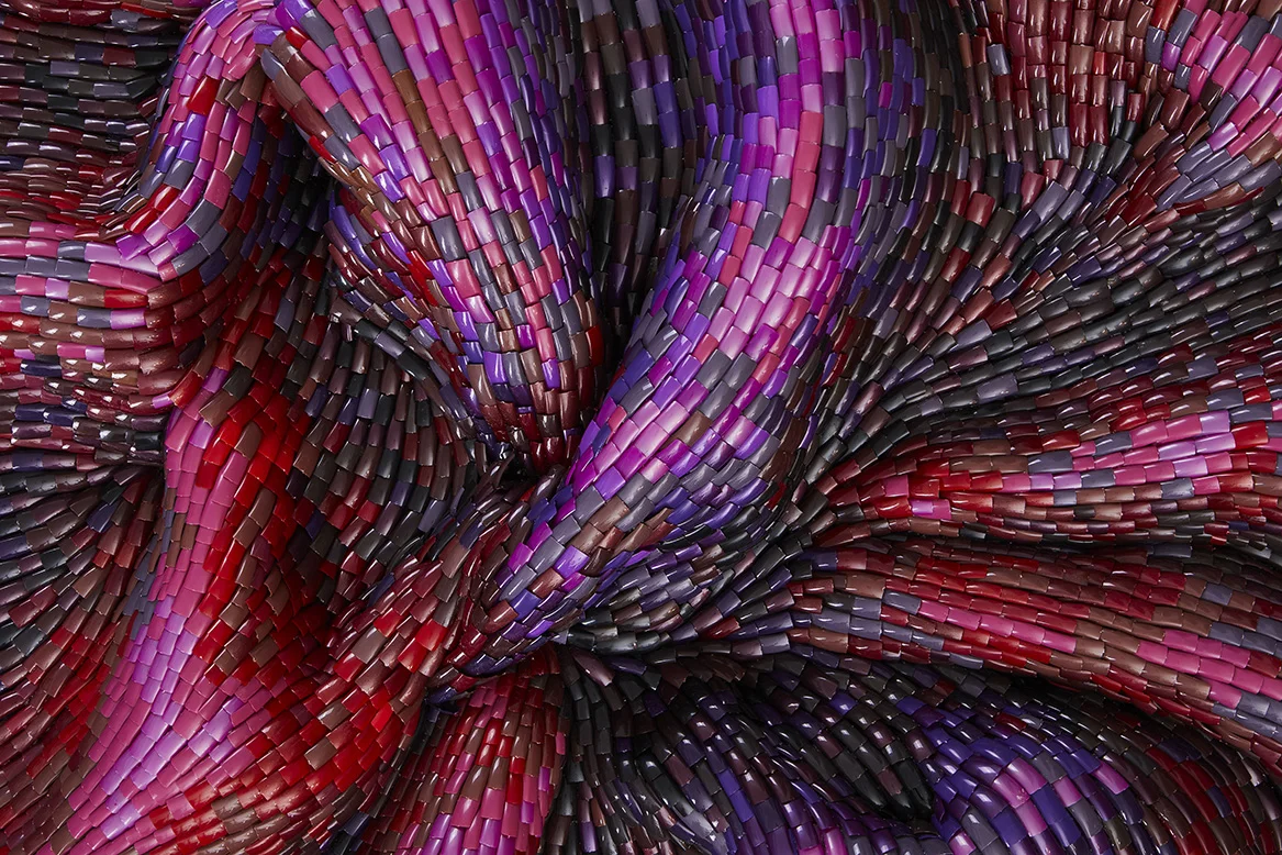 Roiling Red detail