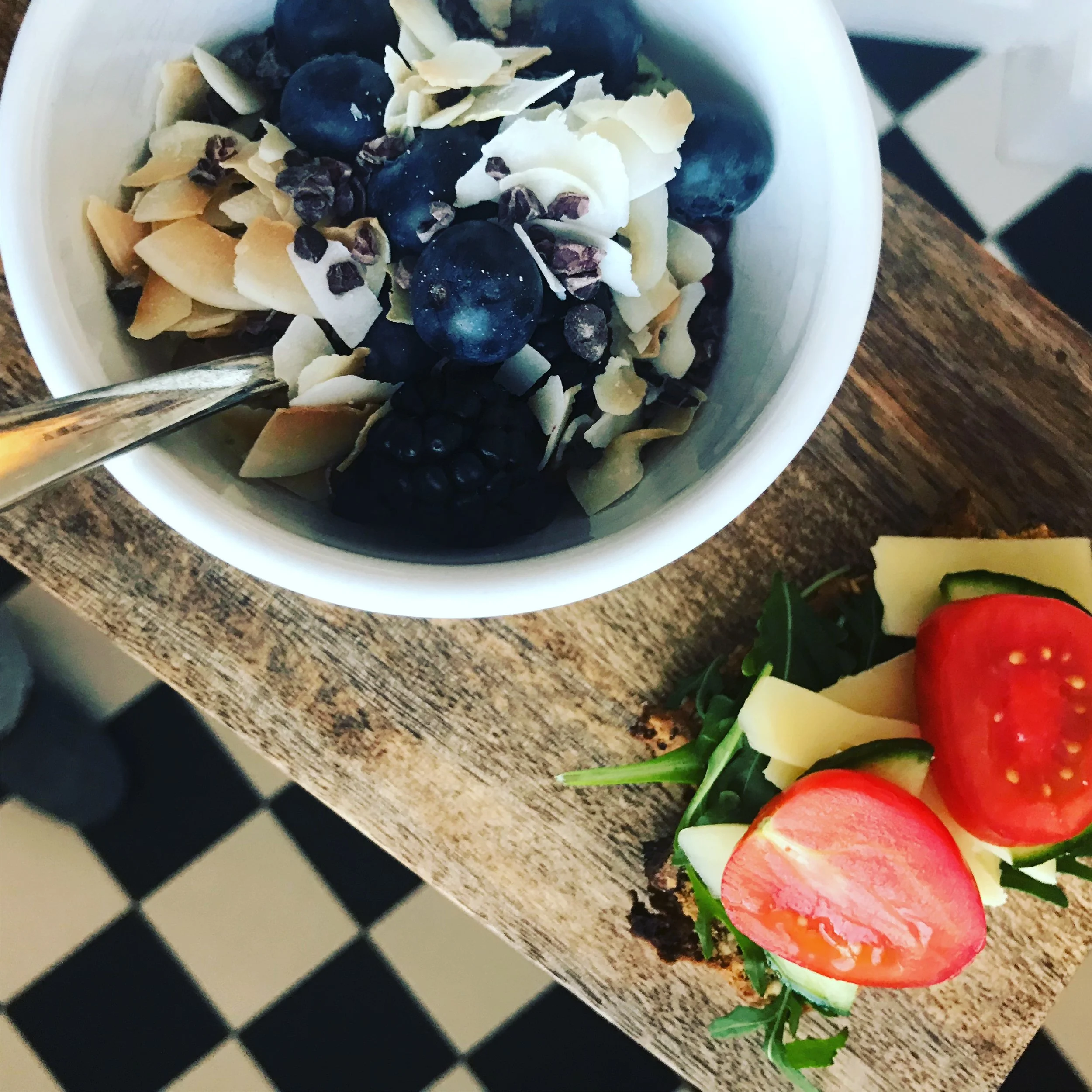 Durrabröd med valnötter