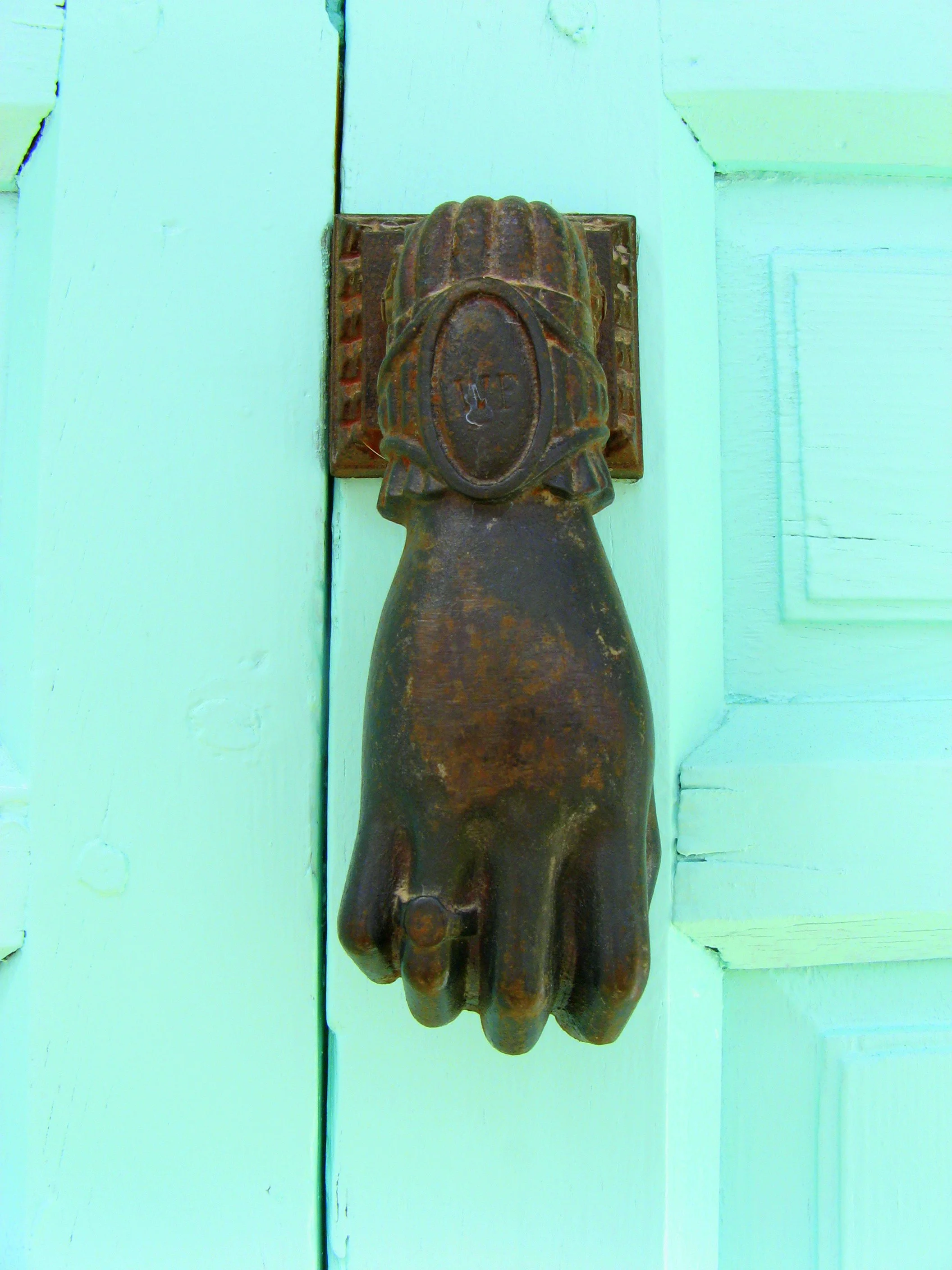 hand of fatima door knocker2.jpg