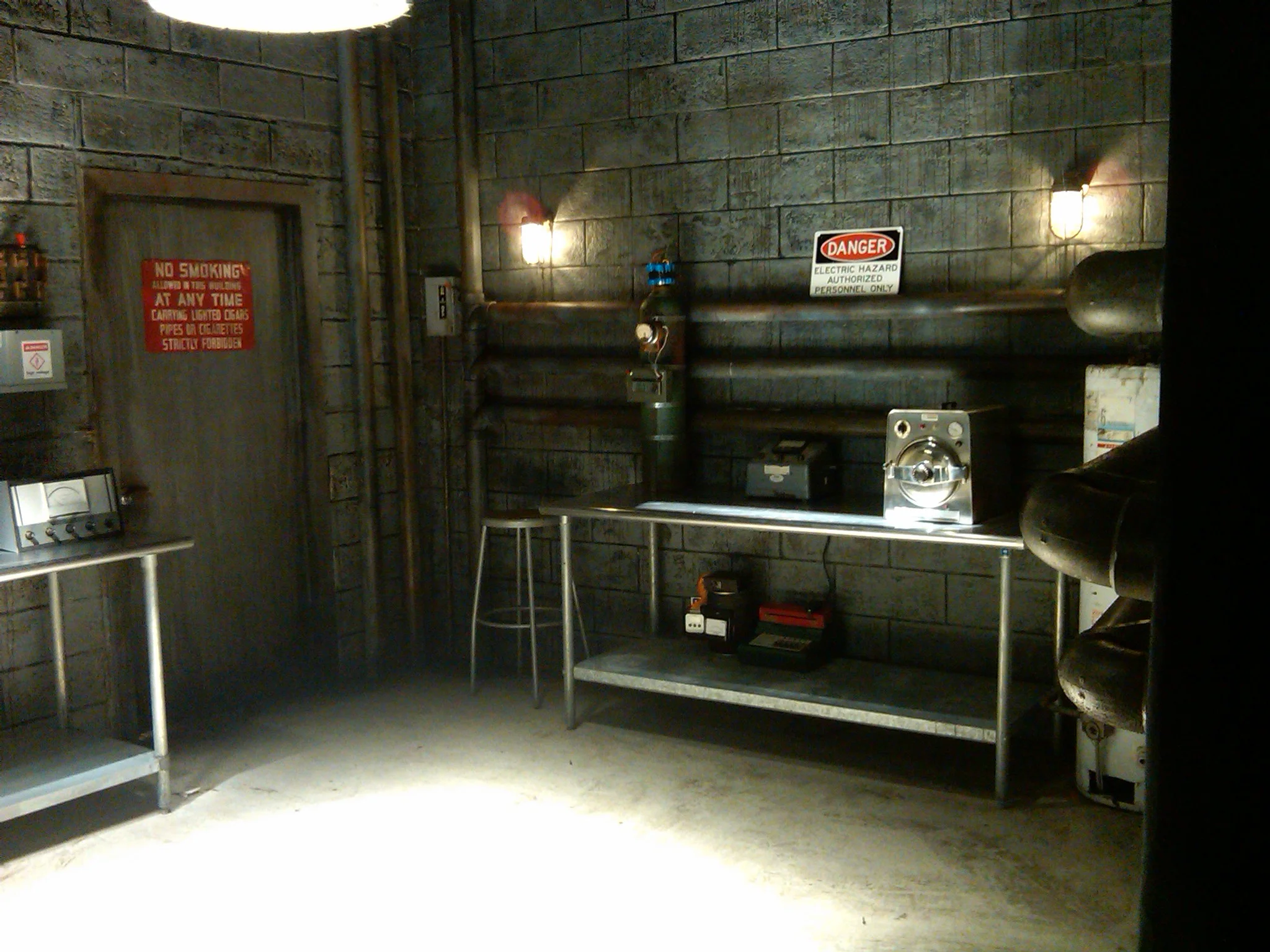 MacGruber Set BB flic.jpg