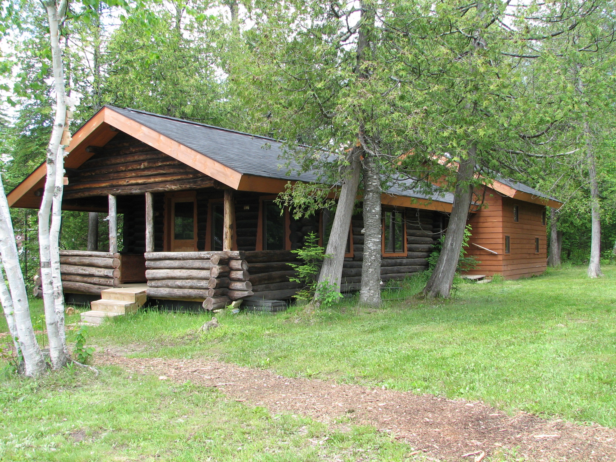 Cub Cabin Exterior.jpg