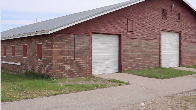 Elite Big Alley Faribault.png