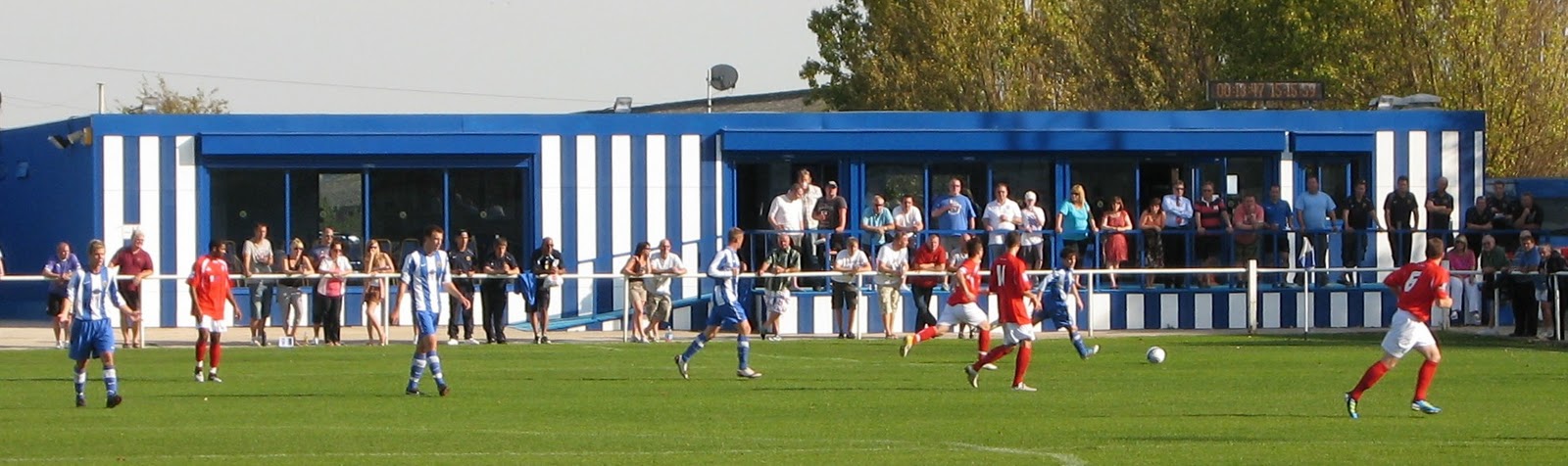 Staveley Miners Welfare FC clubhouse - we like it a lot (image: facupgroundhopper.blogspot.com)
