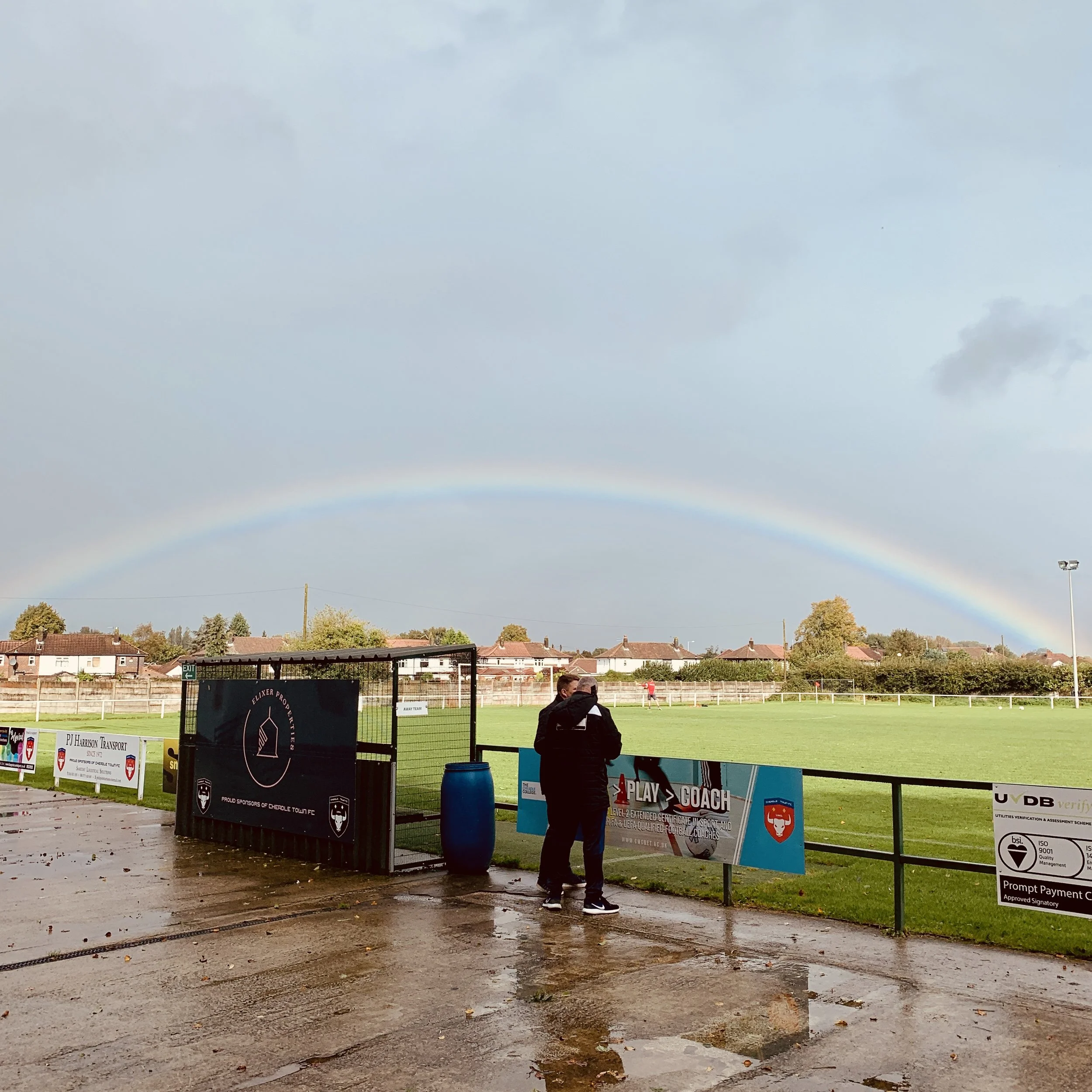 Three points at the foot of this particular rainbow