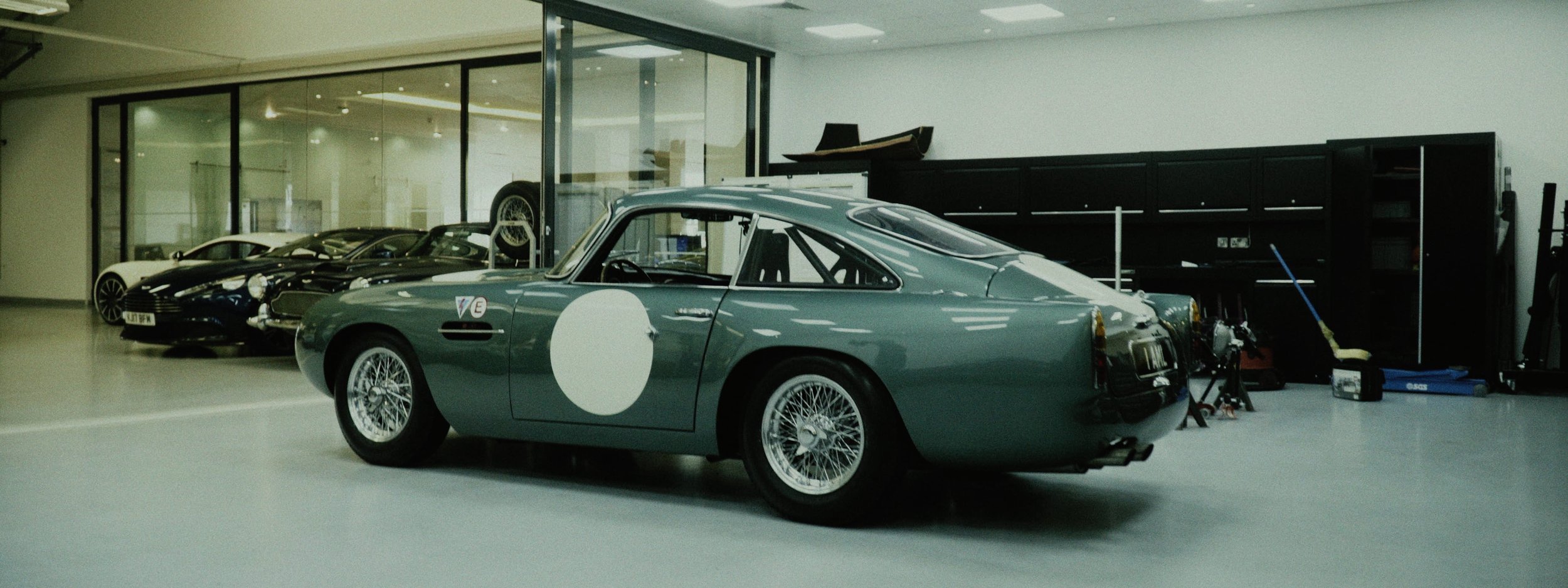 Aston DB4 frame 17.jpg