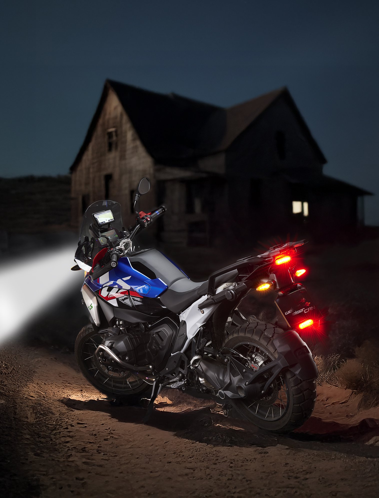 Studio to Storytelling: Motorcycle Lighting Photography for Weisertechnik