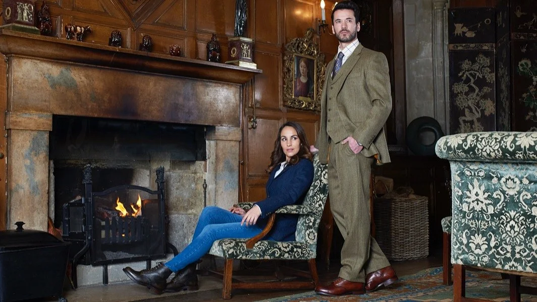 Heritage style. Luxury shoes. Timeless elegance.
From polished brogues to sleek ankle boots, this country house shoot blends craftsmanship, style, and British charm in every frame. 🔥👞👢
#DennisDavisPhotography #LuxuryShoes #CountryHouseStyle #Briti