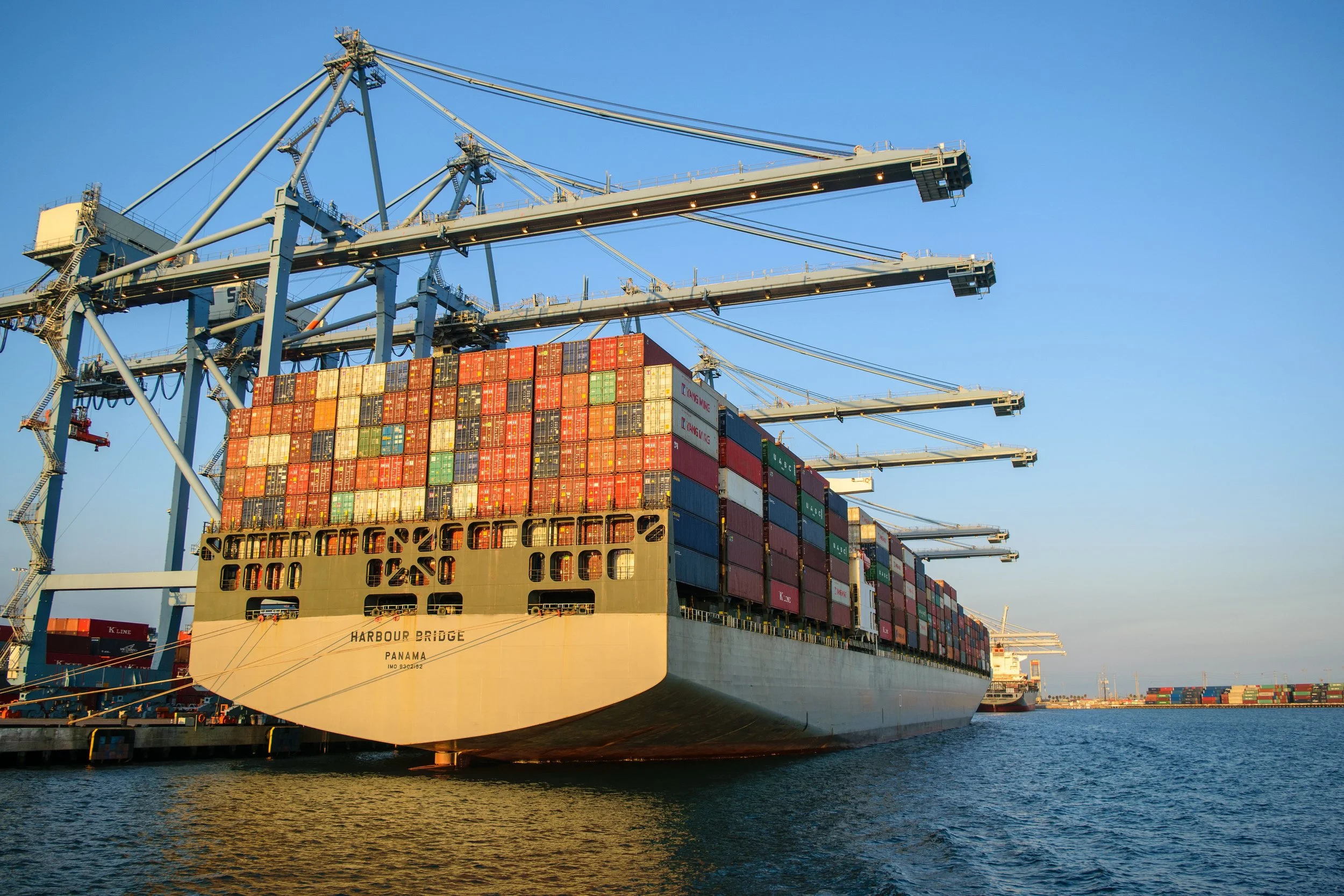AEGIS Europe &amp; industriAll Europe warn about the gloomy  future of manufacturing in Europe