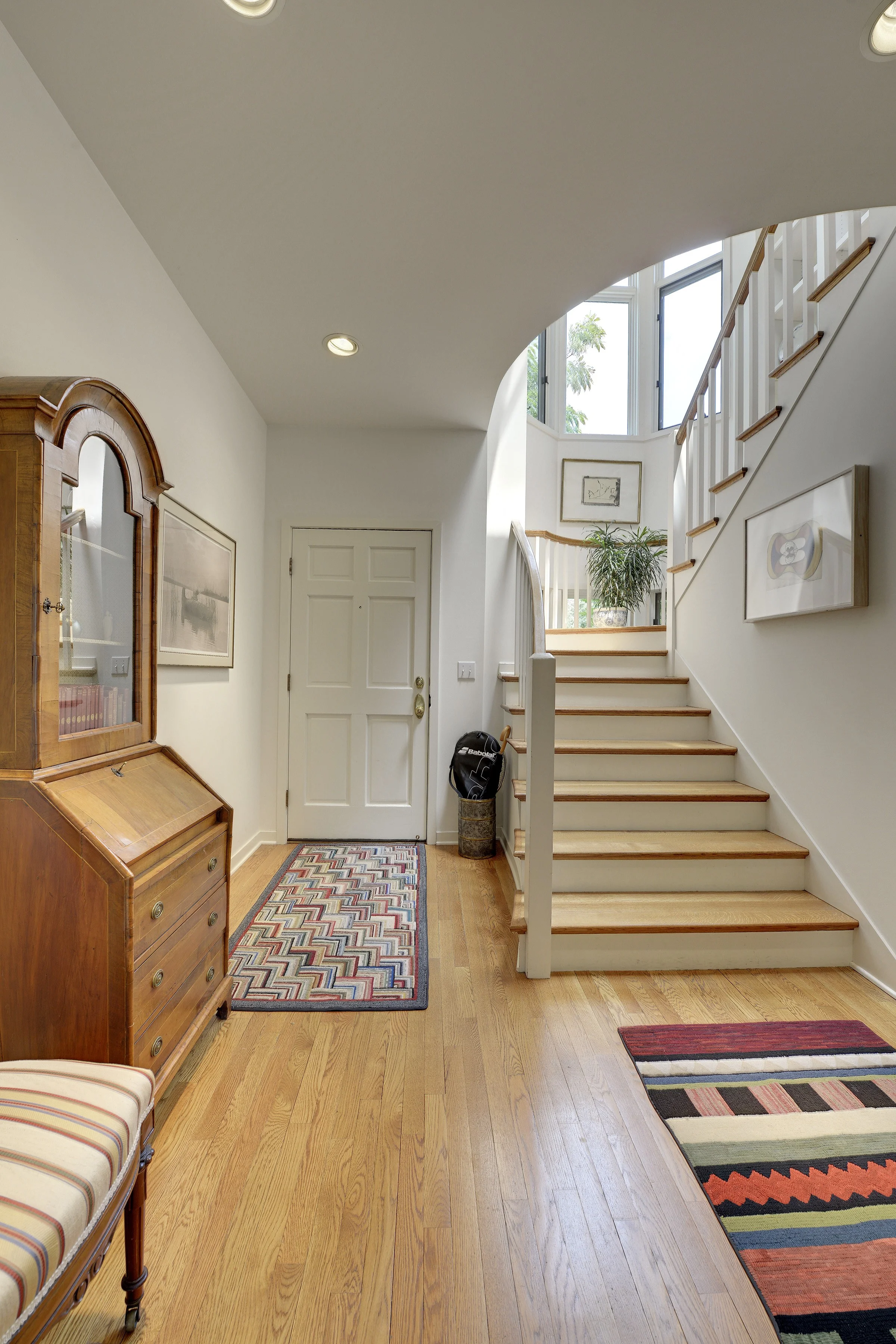 192 Bank St. entry hall.jpg