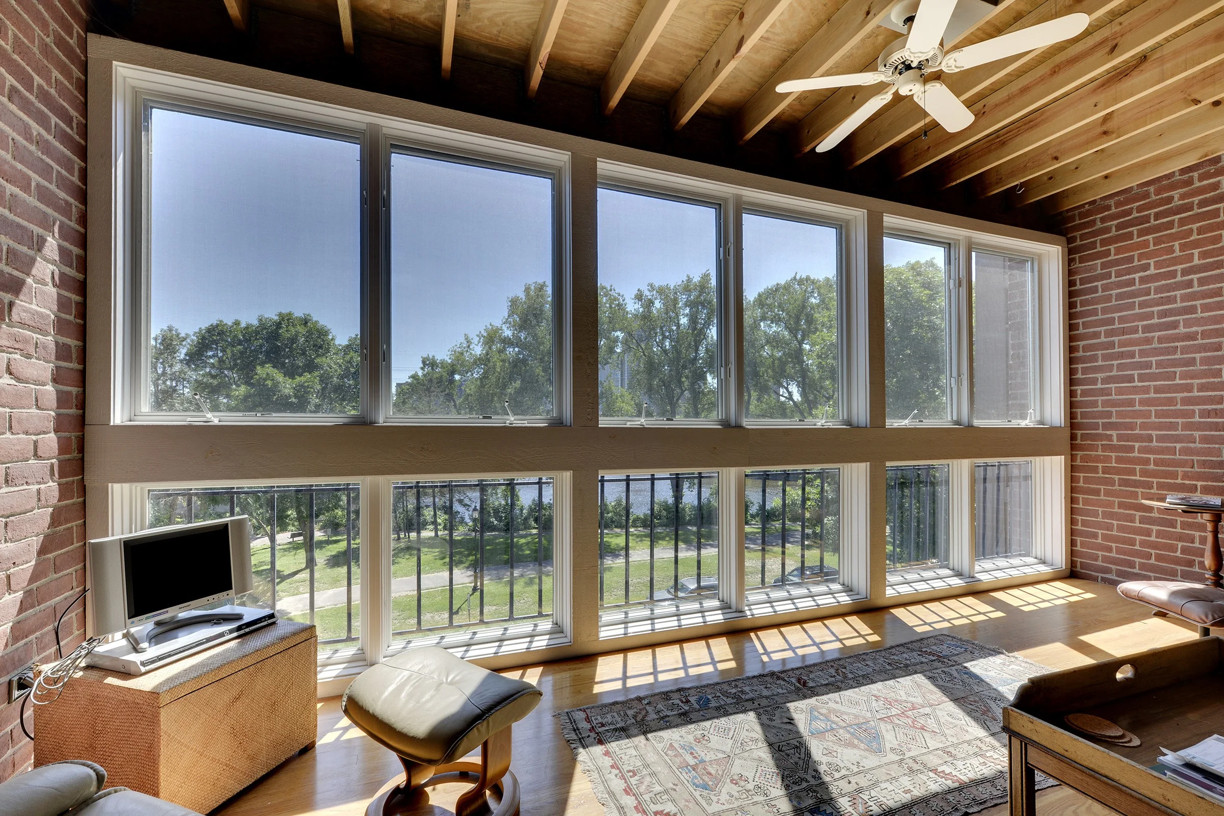 192 Bank screened porch.jpg
