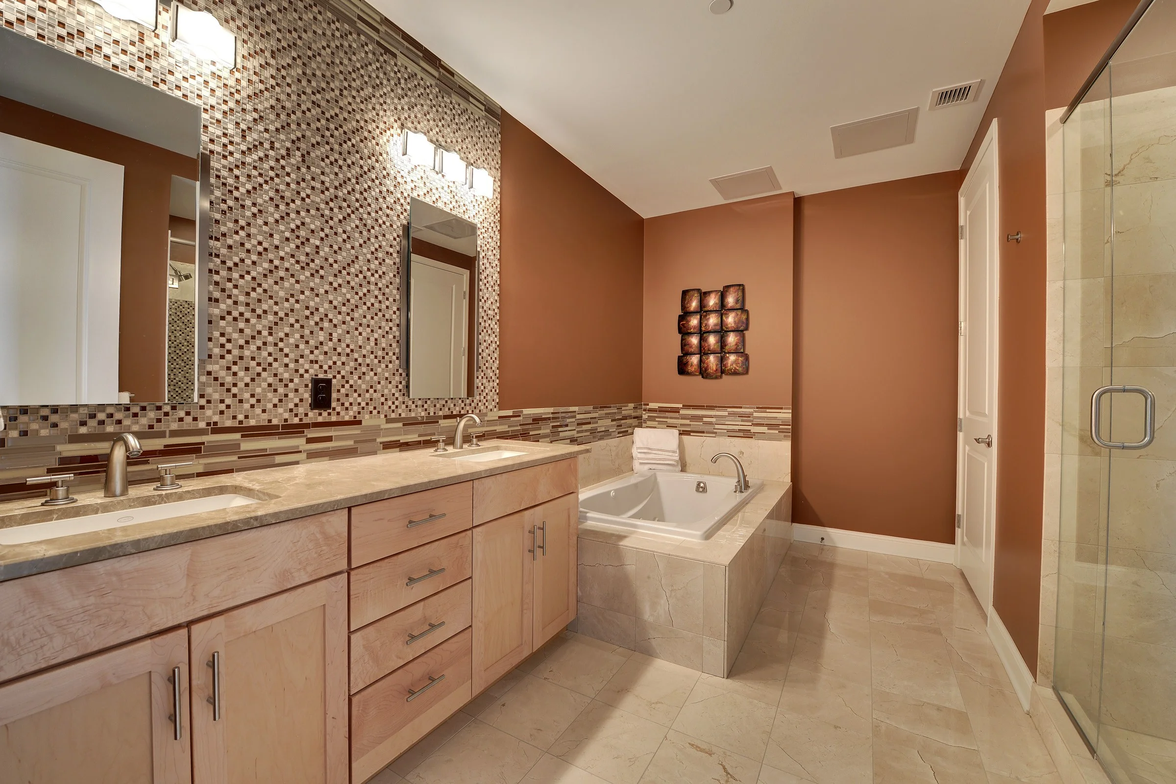 #3601 master bath.jpg