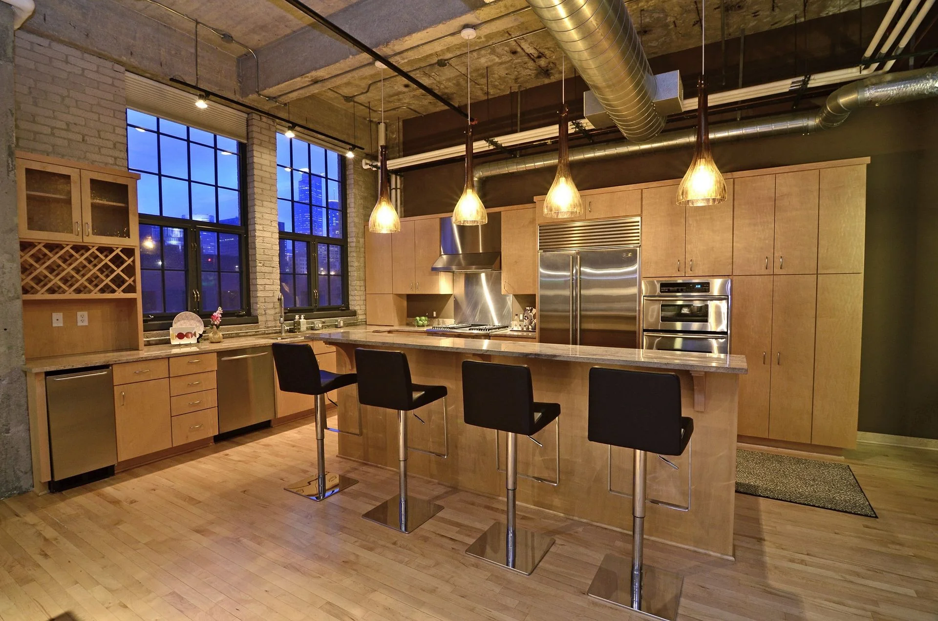 Washburn Lofts #40 kitchen.jpg