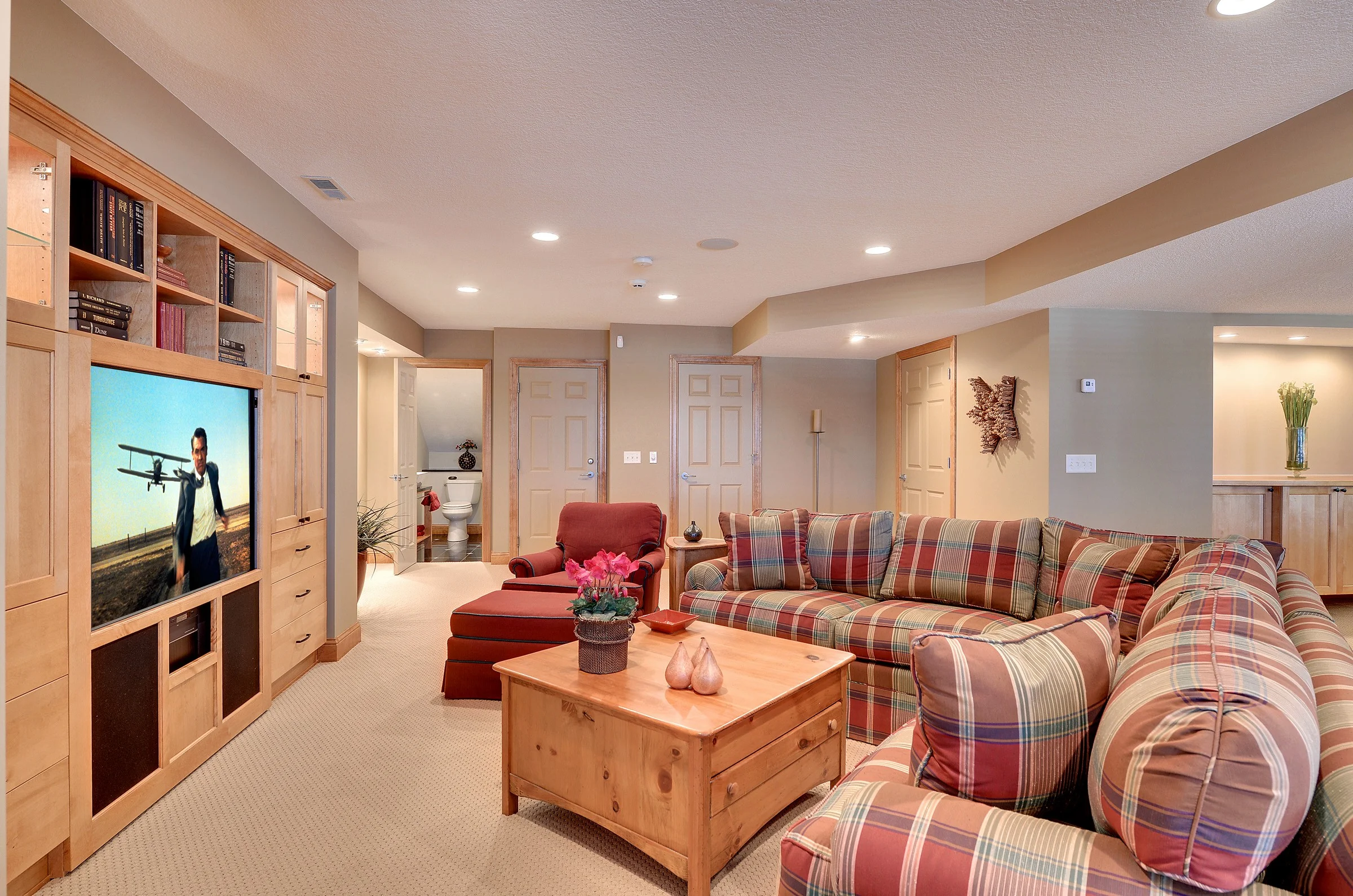 502 River lower level family room.jpg