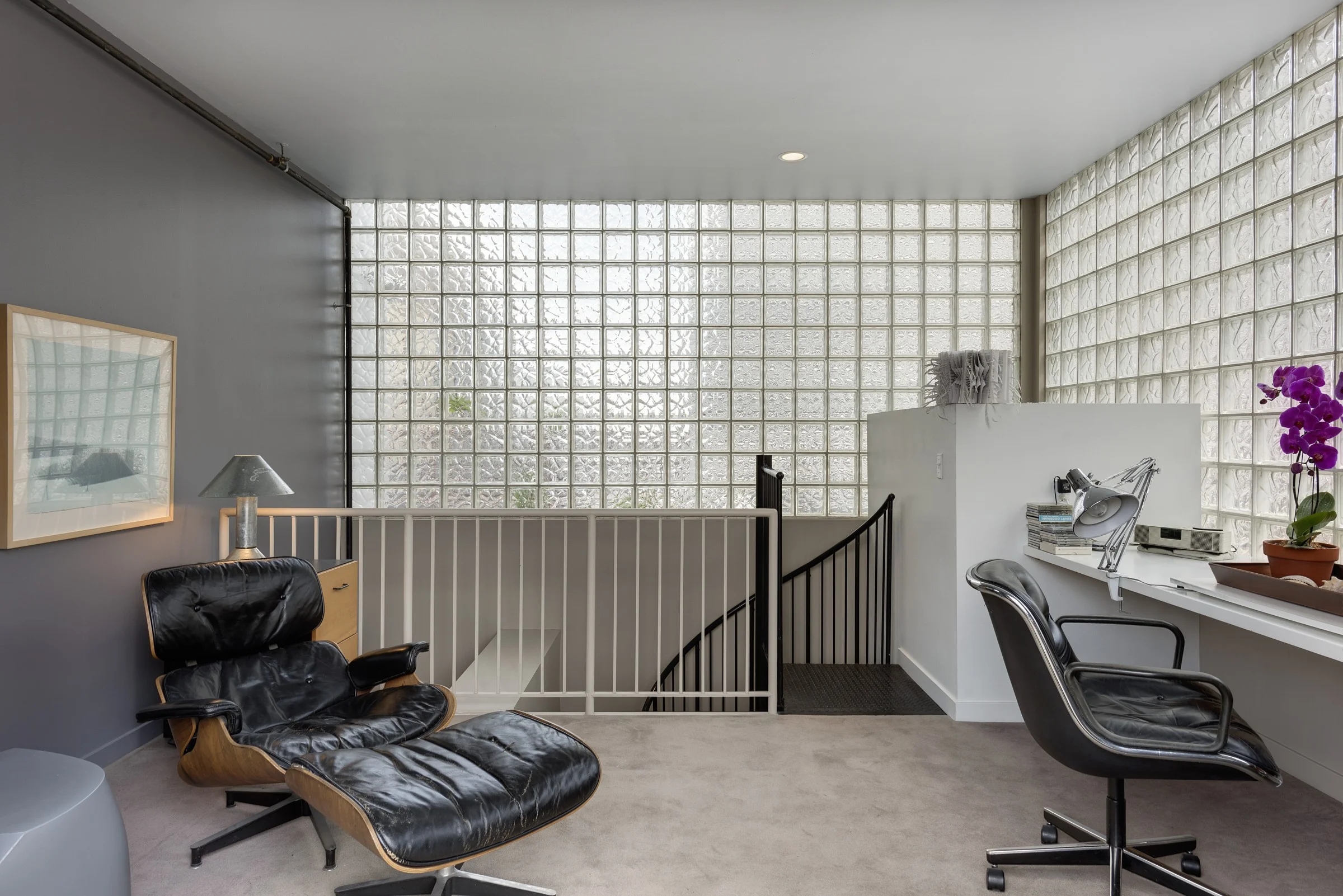 NSL#701loft:windows.jpg