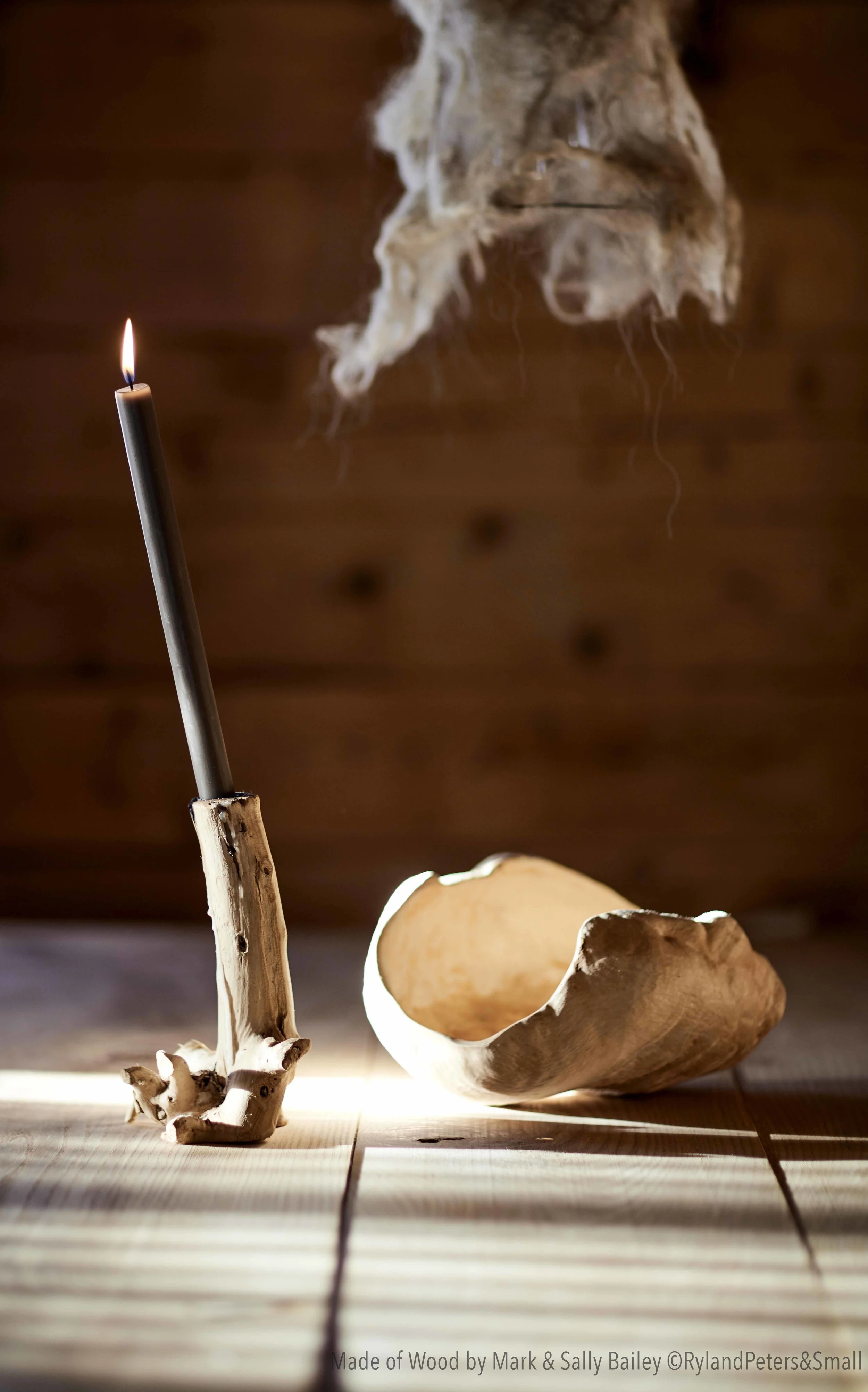 Photo from the book “Made of Wood” by Mark og Sally Bailey, photo by Debi Treloar, copyright Ryland Peters & Small.