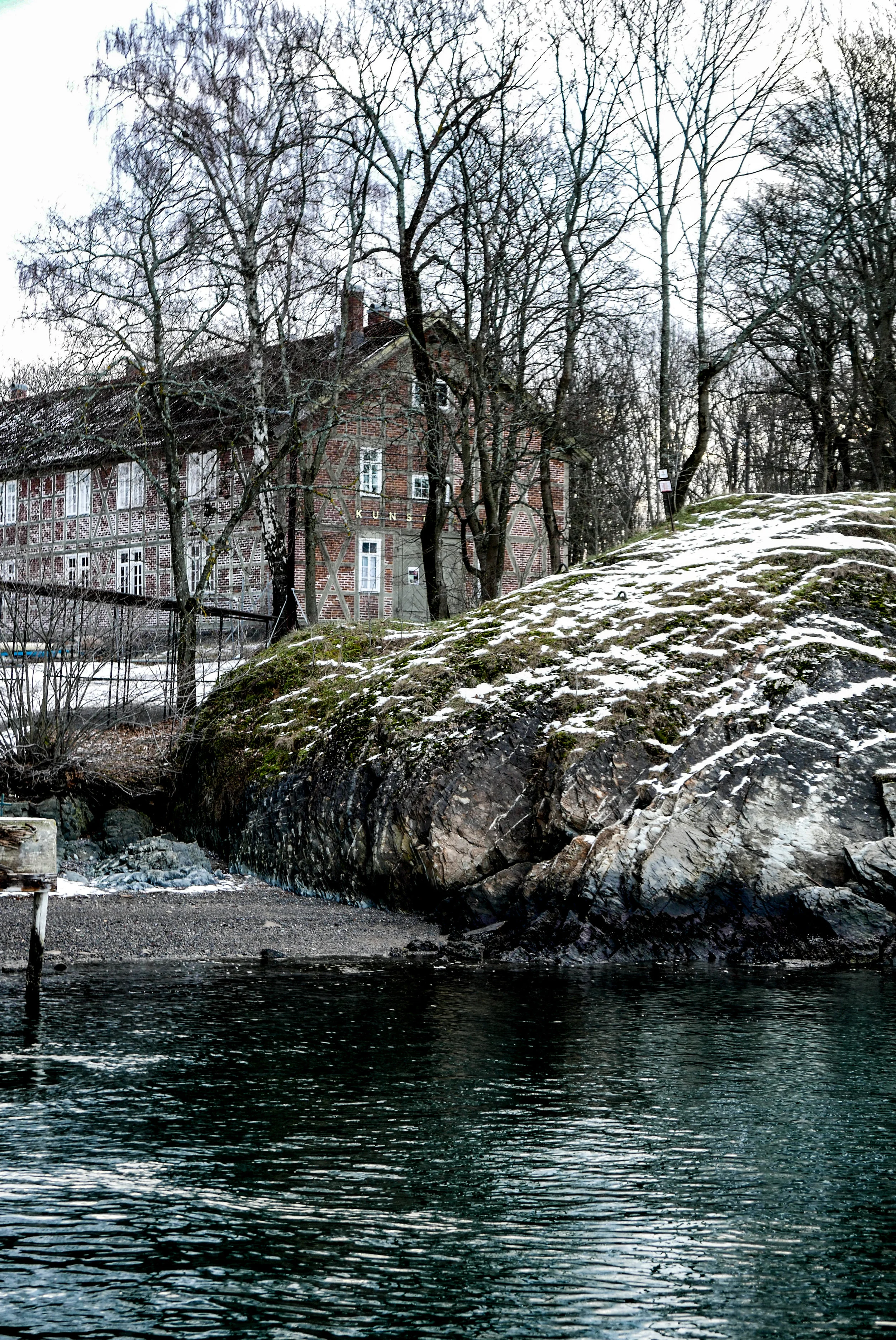 downtoearth_lavetthuset.jpg