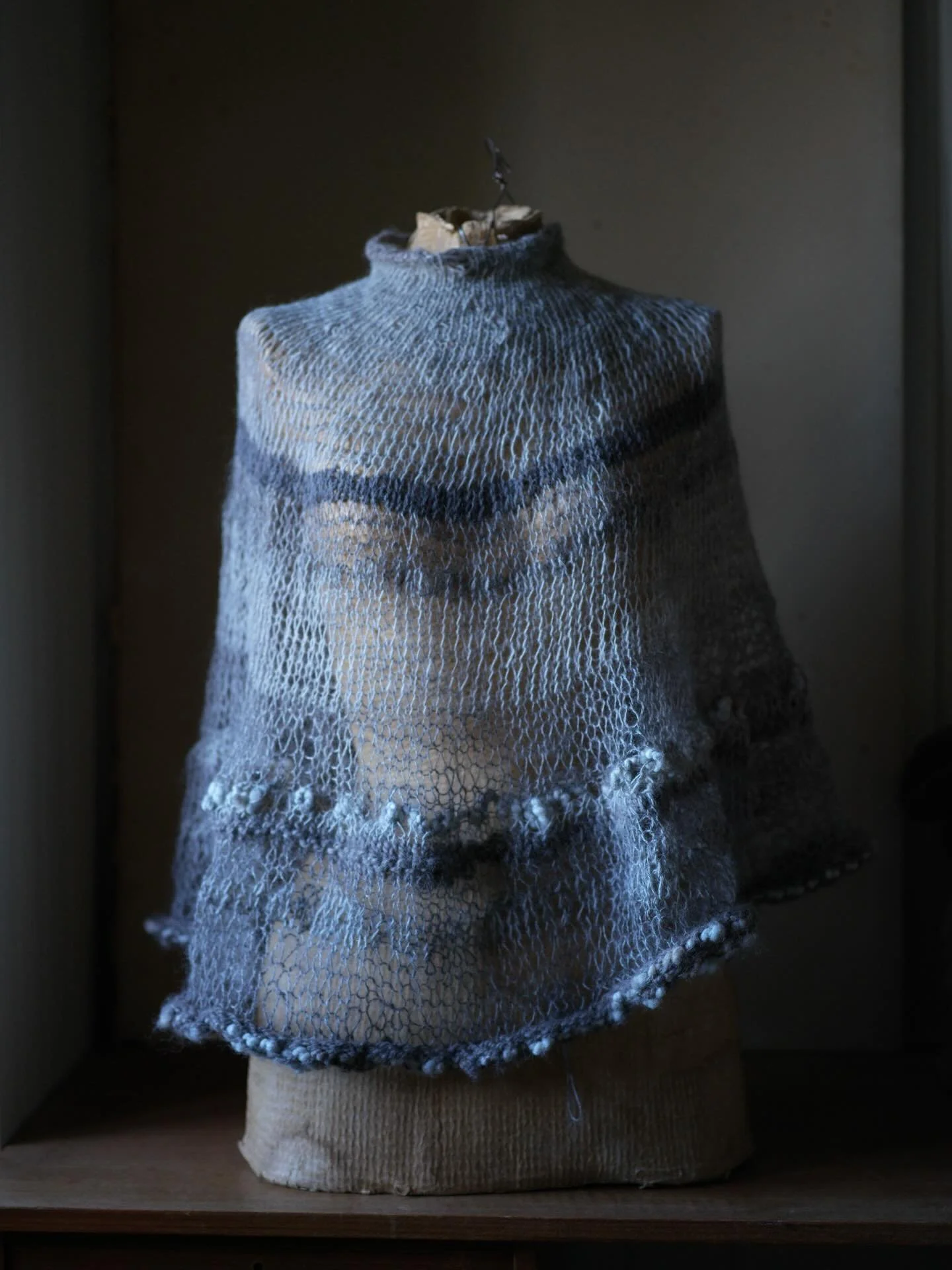 Can you feel the presence of time 
in a thread?
Can you hear the water exhale?