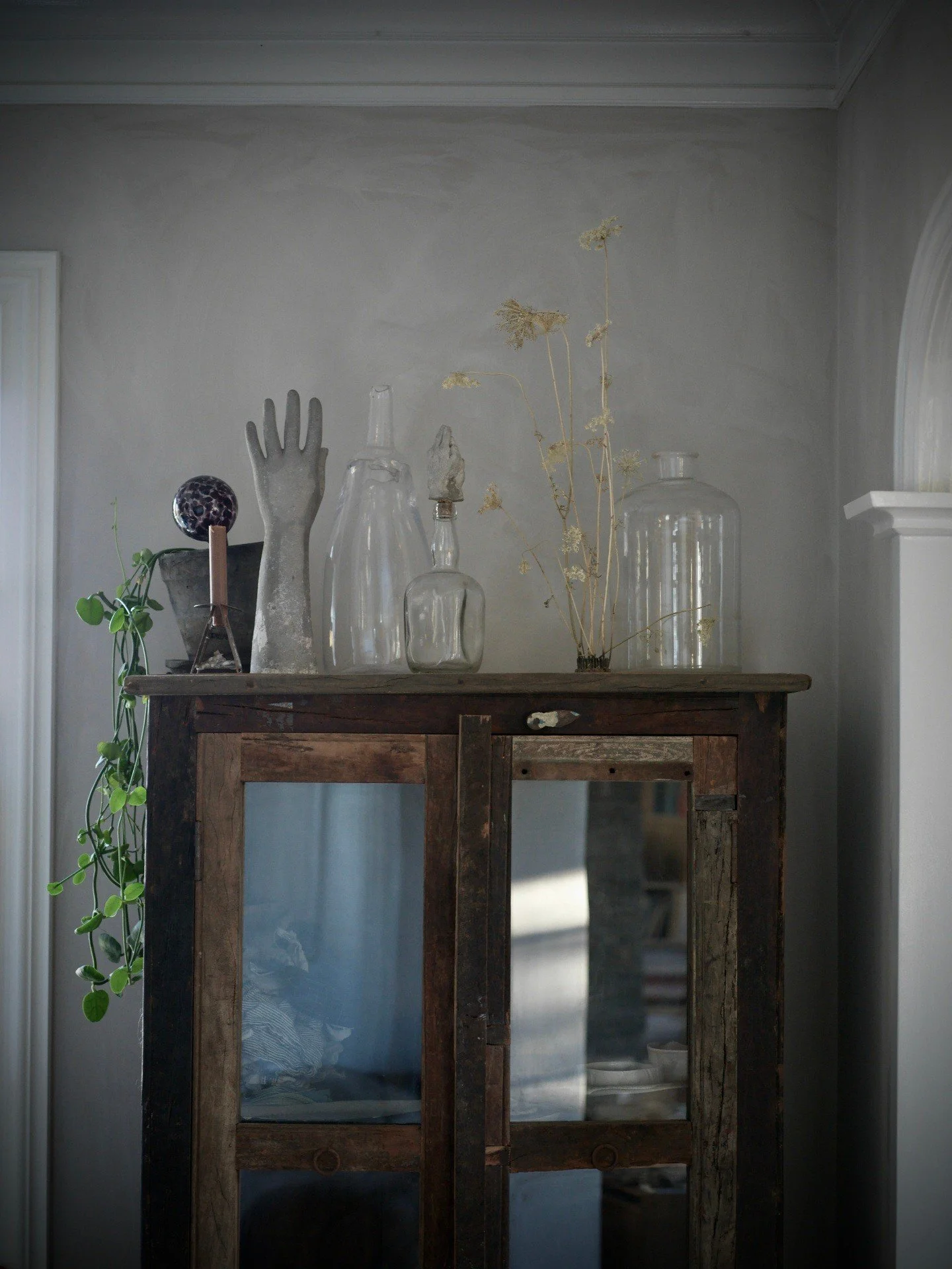 What if time was not a race, but a sanctuary?
A place to rest, to breathe, to create.
A space where we nurture our dreams
instead of rushing past them.

 #slowdesign #slowliving #livesimple  #theslowdowncollective #theartofslowliving #liveauthentic #