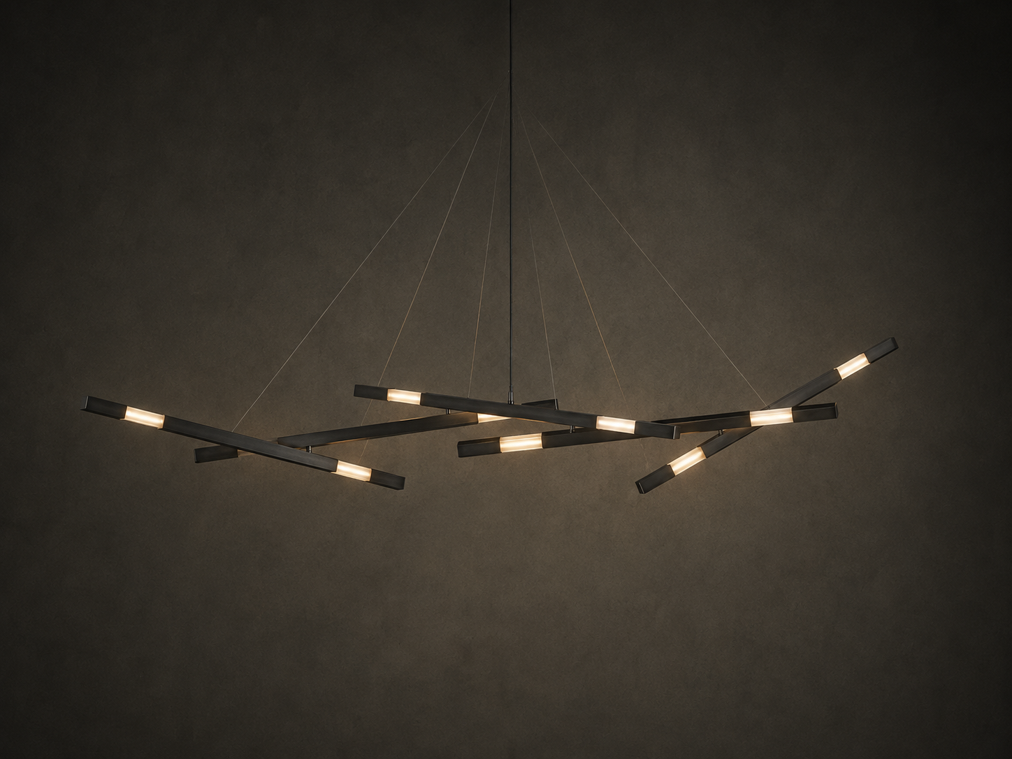 Grand Dynamic Stilk Chandelier | Fuse Lens
