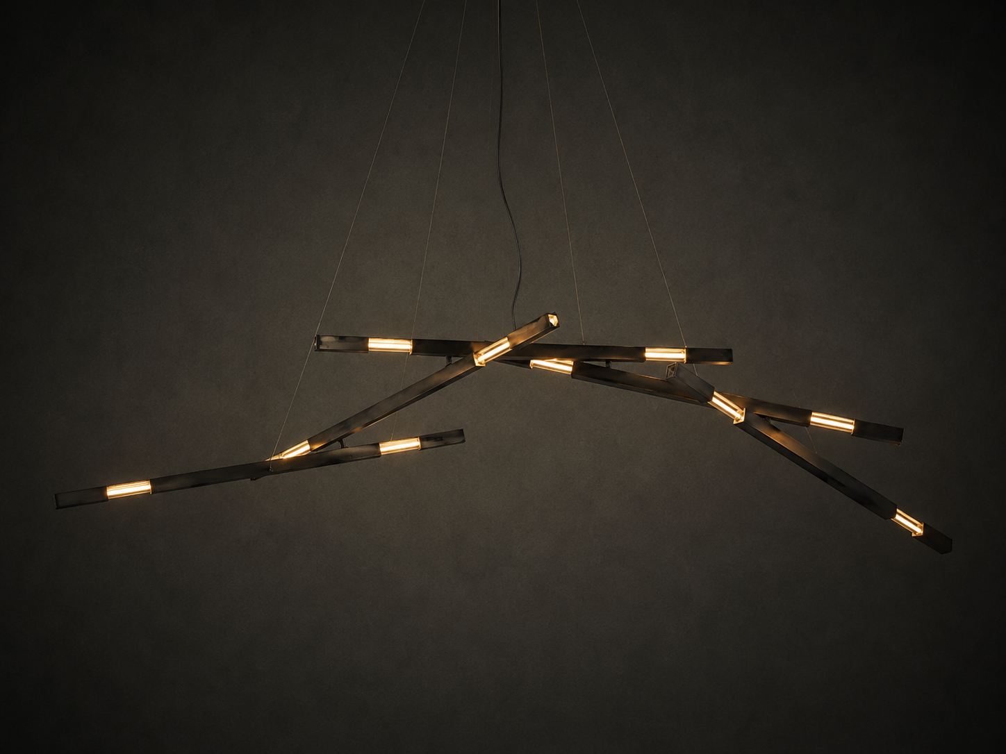 Grand Dynamic Stilk Chandelier in Brass