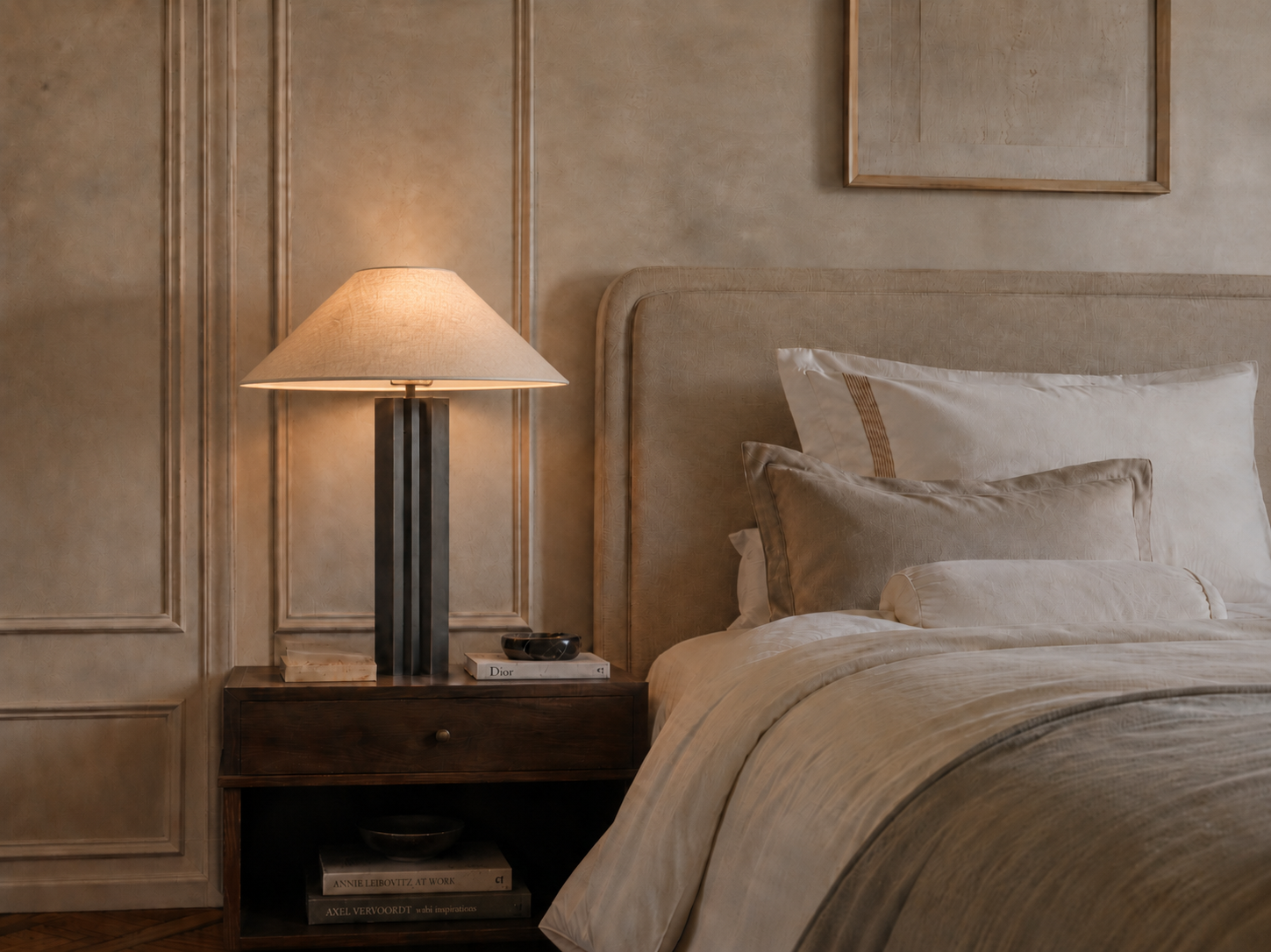 Daikon Studio Accord Table Lamp 27".png