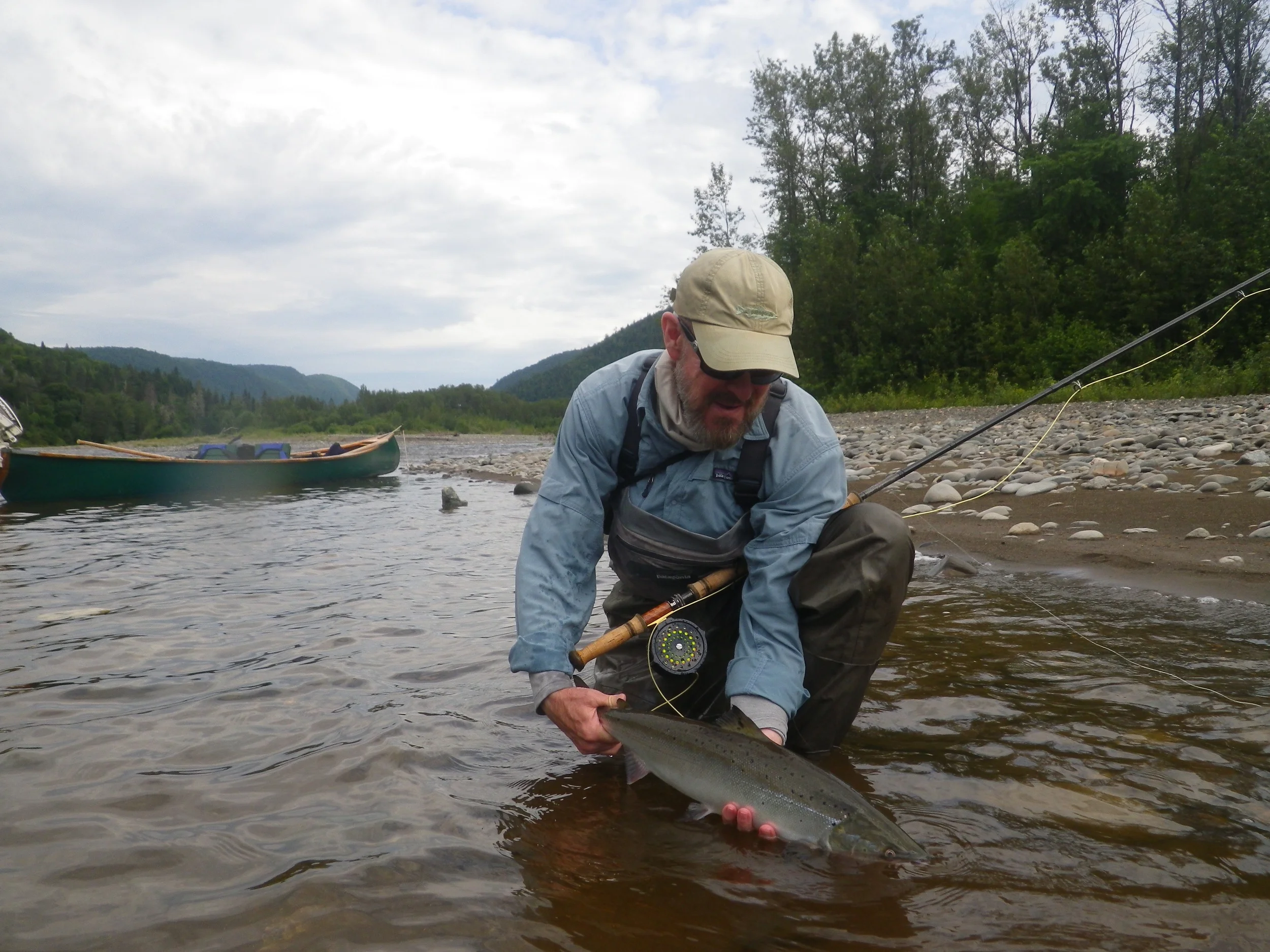 Each year Jeff Bright comes all the way from California to fish with us, this is his first, but not the last one for 2015. Nice fish, see you next year Jeff!