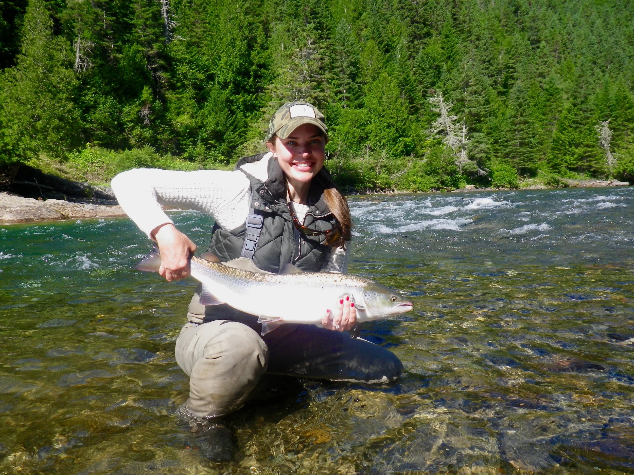 Kelly Williams sure know how to catch salmon, Congratulations Kelly!