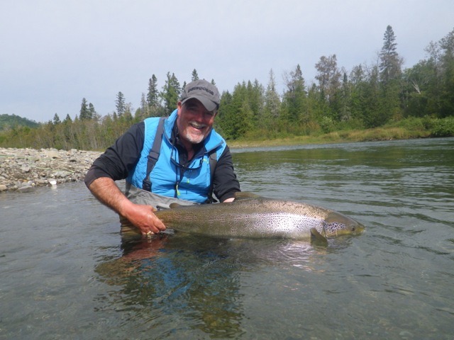 Jim Lawley with a fine Grand Cascapedia specimen, Nic one Jim!