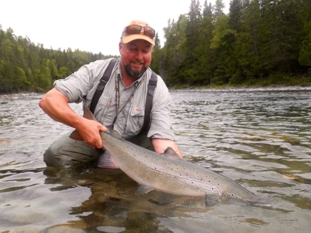 Soren Hjortgaard with yet another fine salmon from the Bonaventure, congratulations Soren, see you next year!